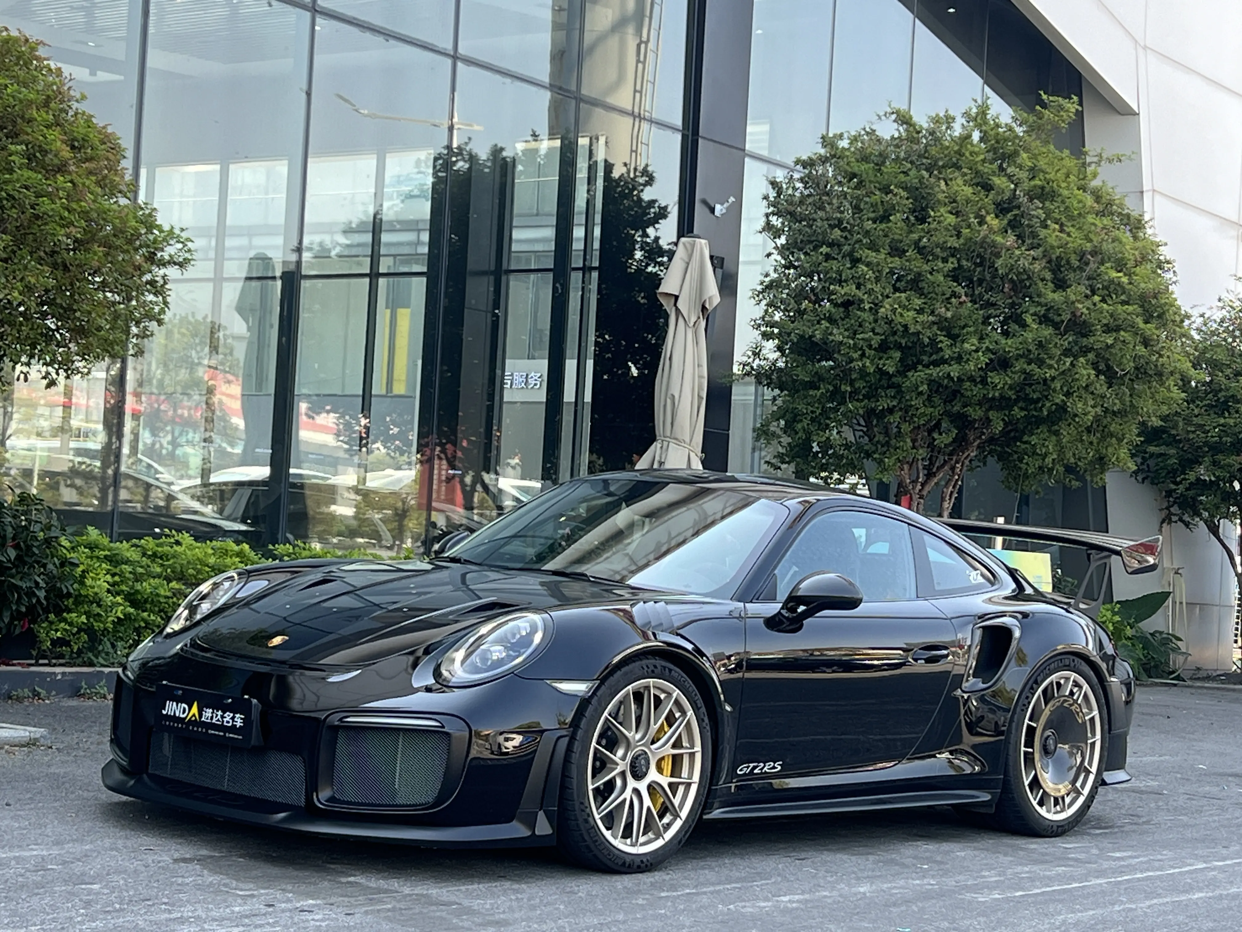 Porsche 911