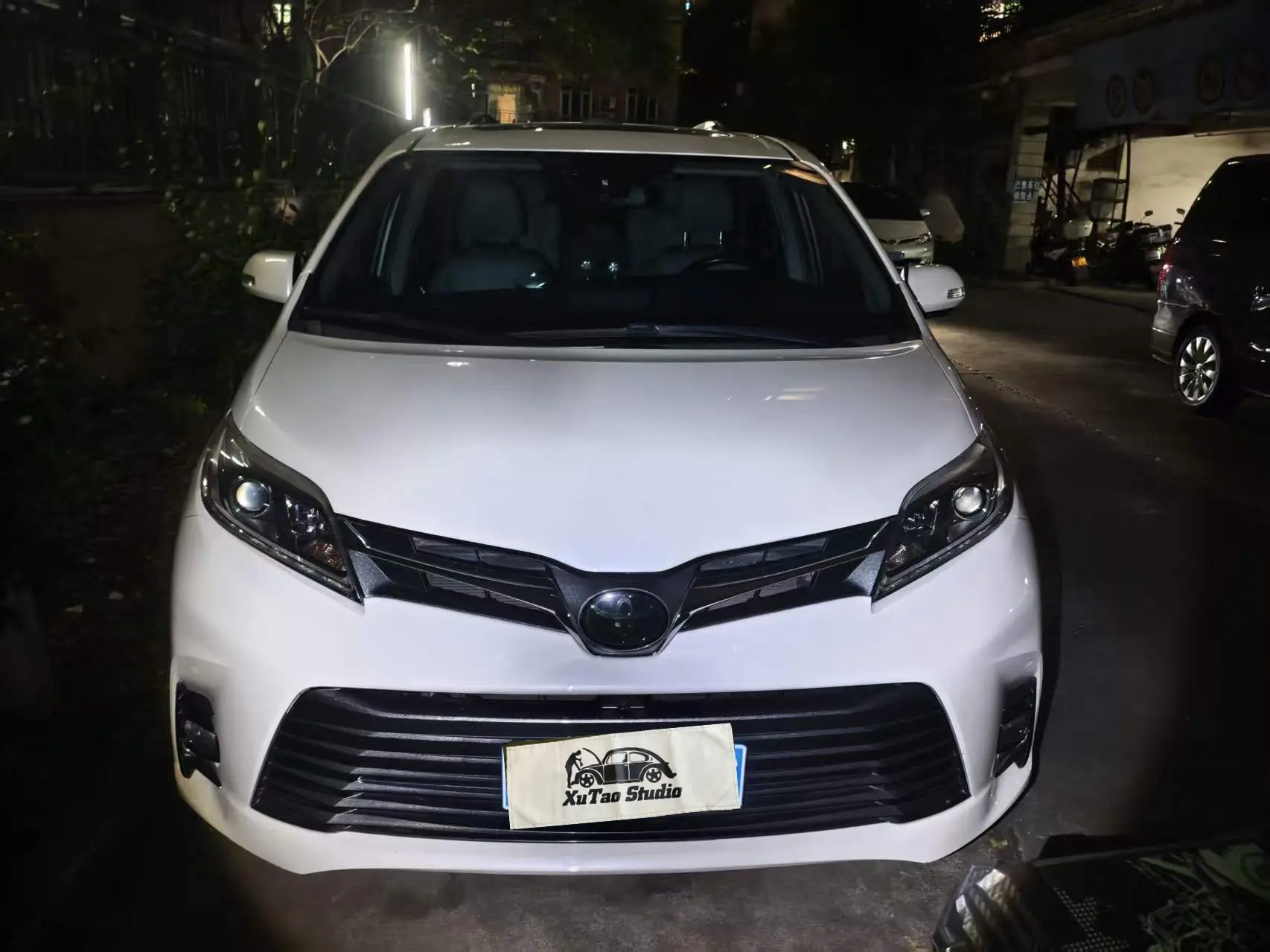 Toyota Sienna