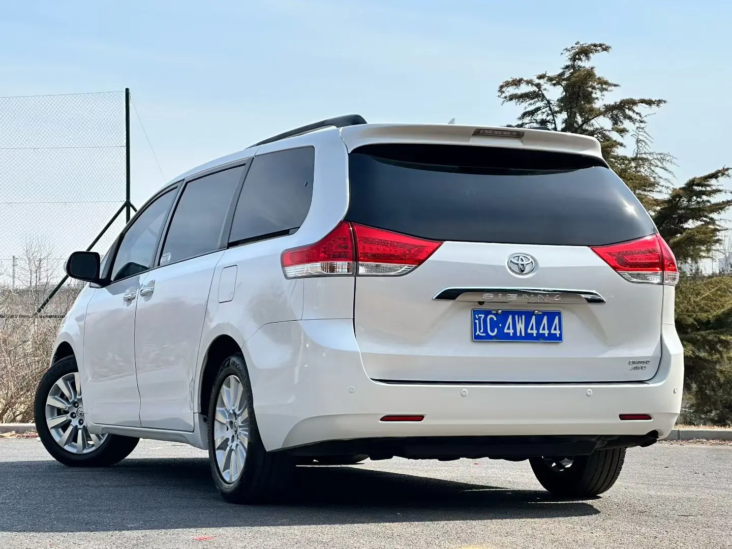 Toyota Sienna