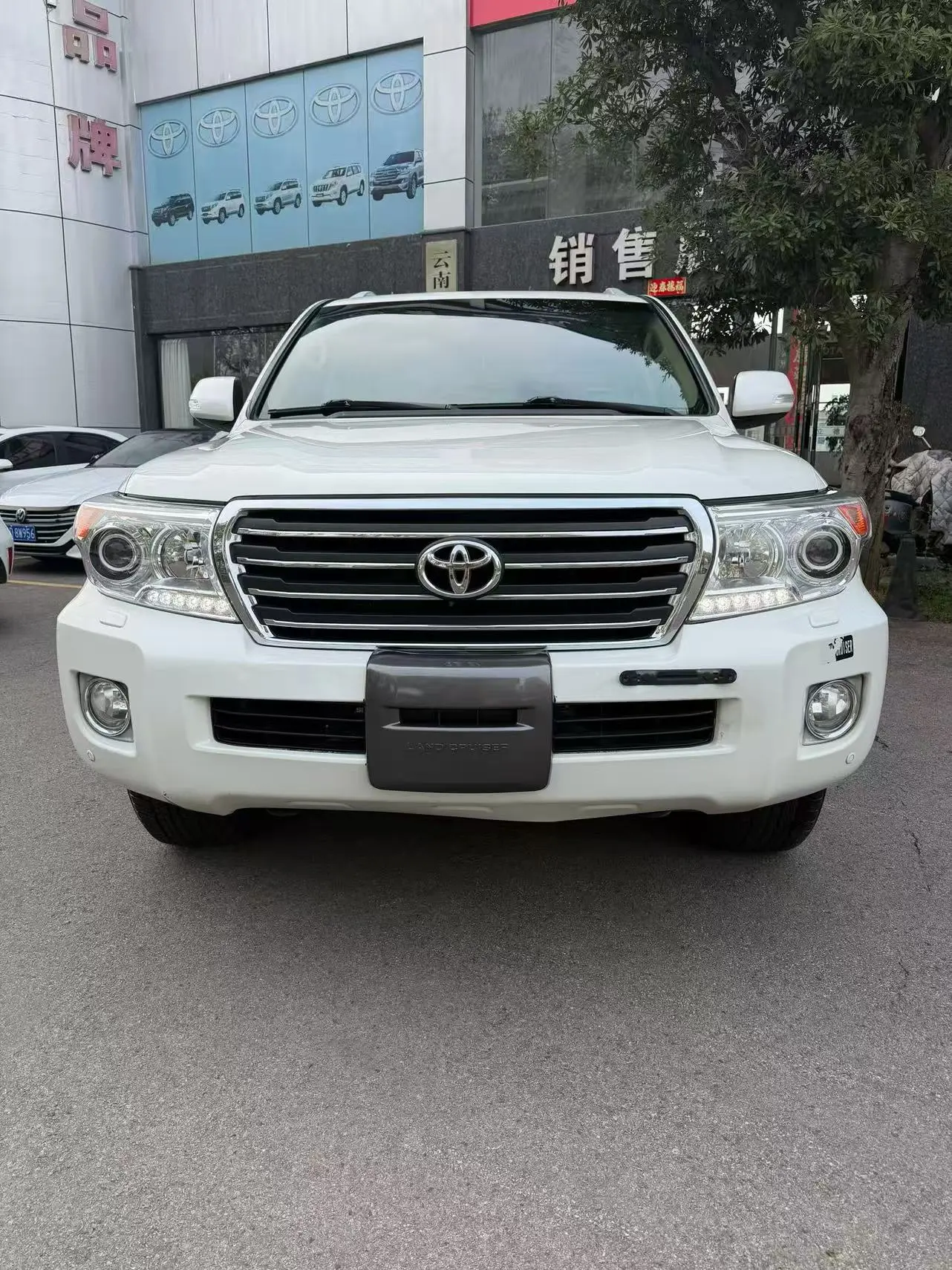 Toyota Land Cruiser