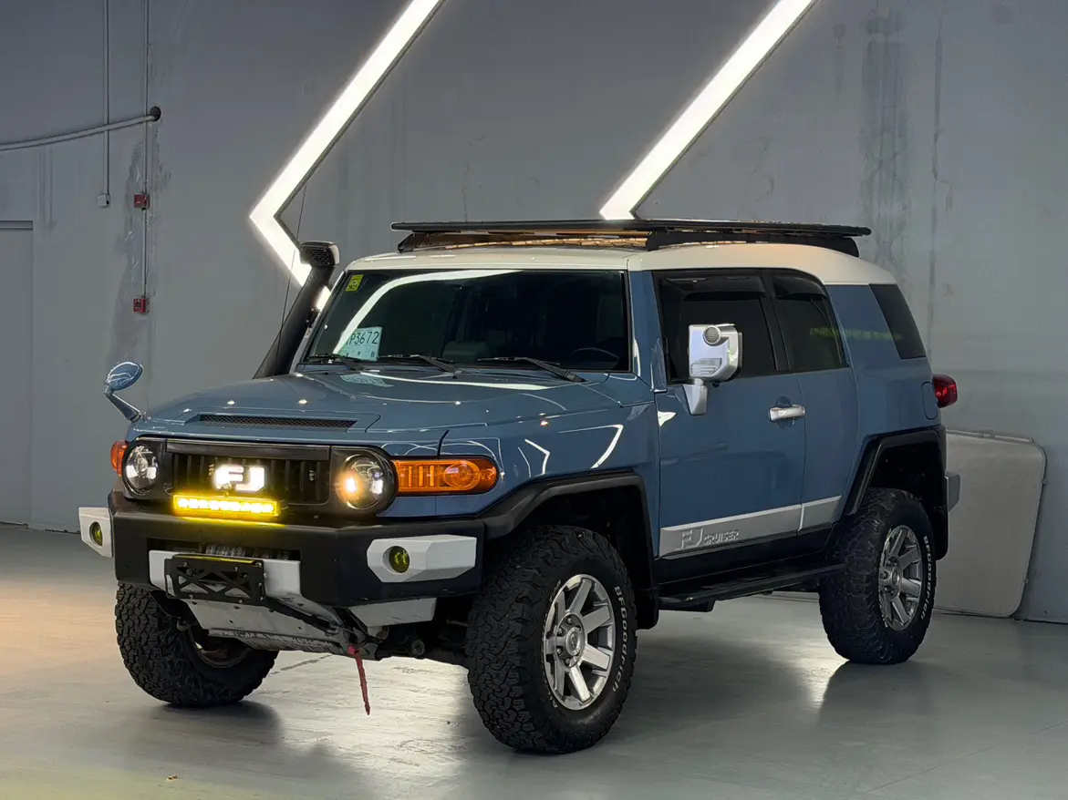 Toyota FJ Cruiser