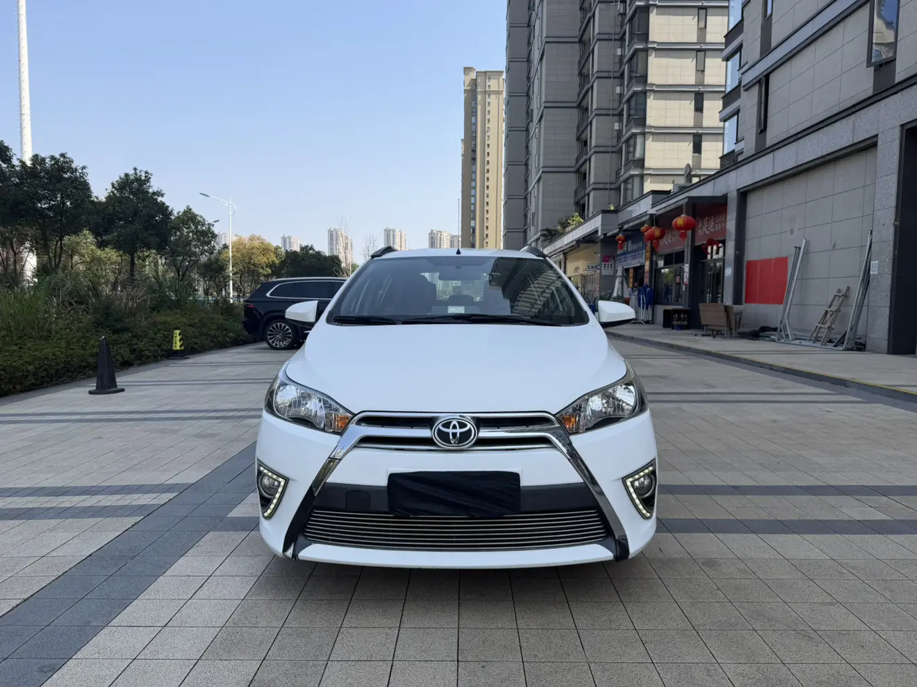 Toyota Yaris L  из Китая