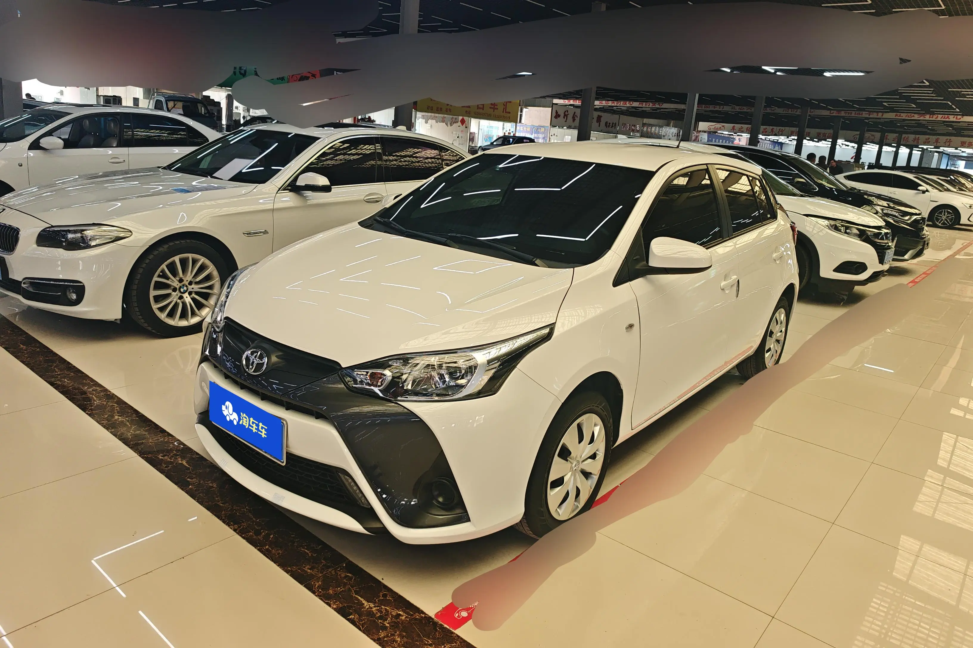 Toyota Yaris L  из Китая
