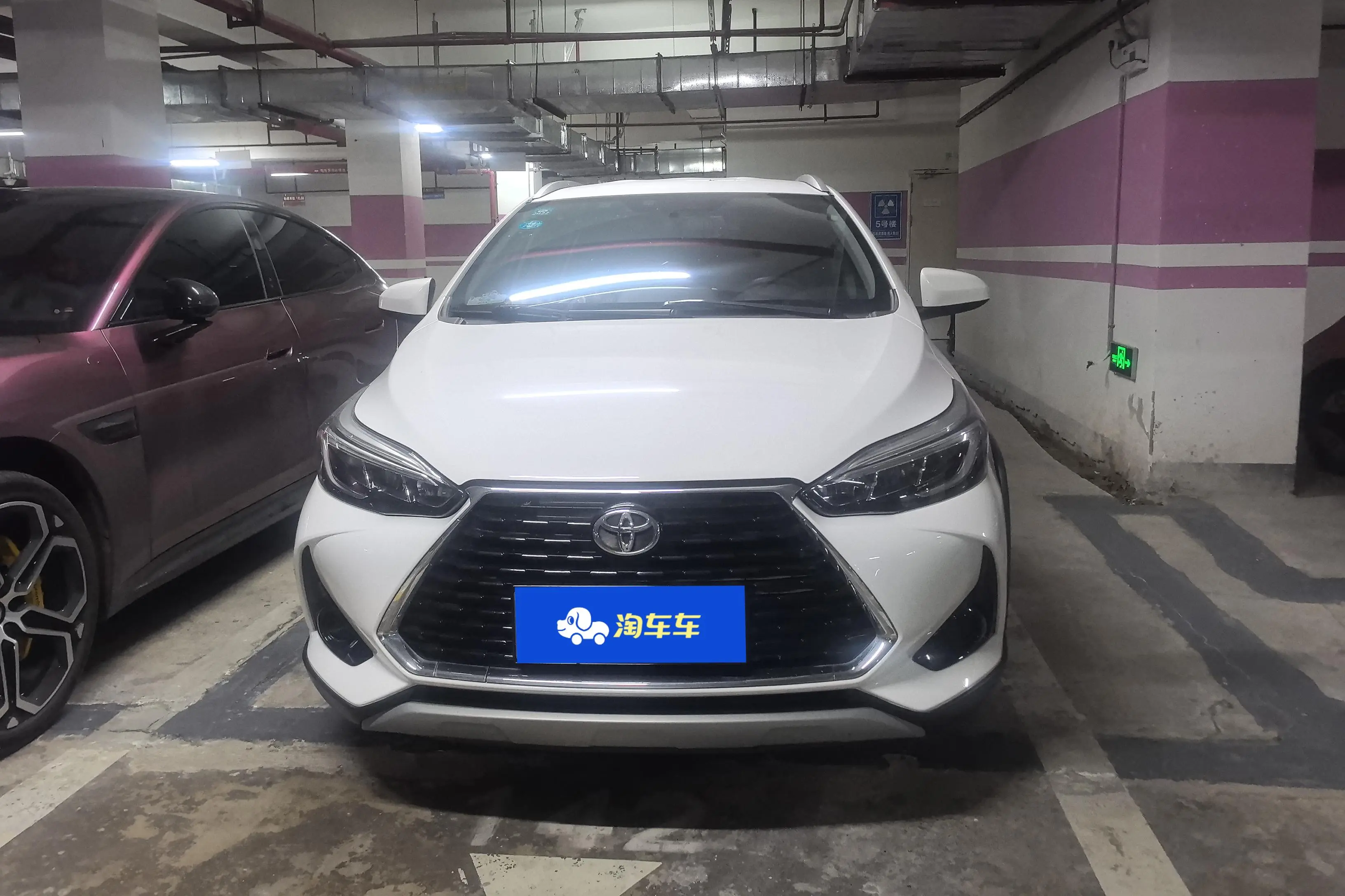 Toyota Yaris L  из Китая