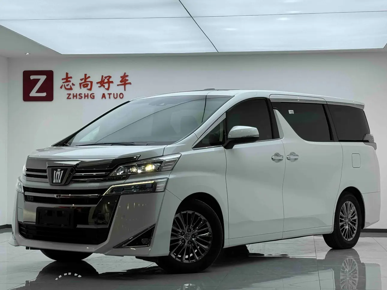 Toyota Crown Wellfire