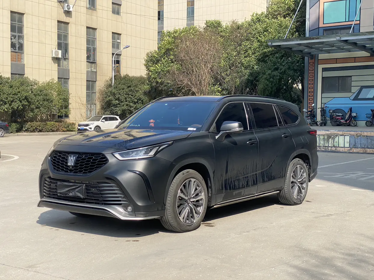 Toyota Crown Kluger