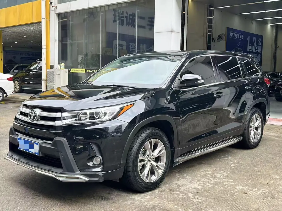 Toyota Highlander  из Китая