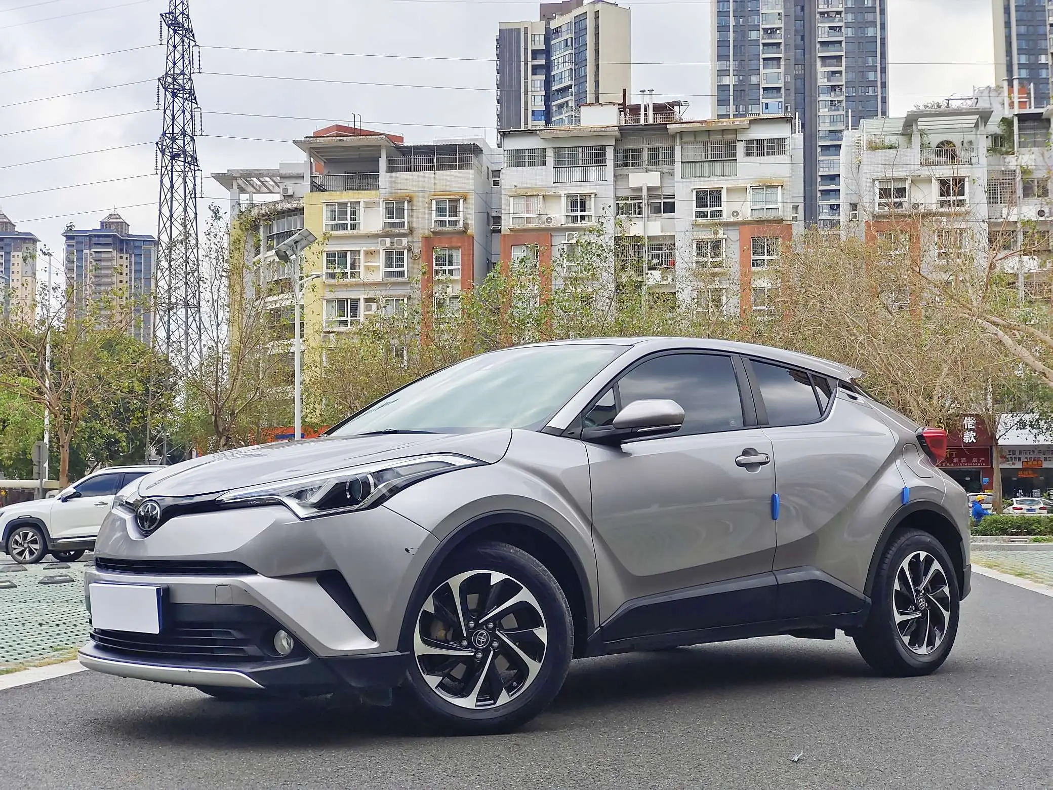 Toyota C-HR Hybrid
