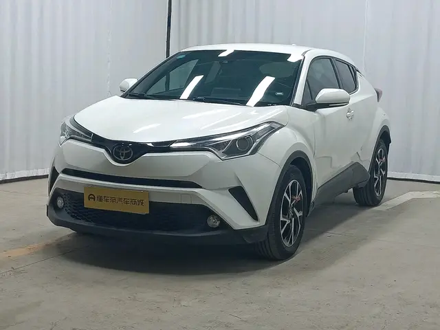 Toyota C-HR  из Китая