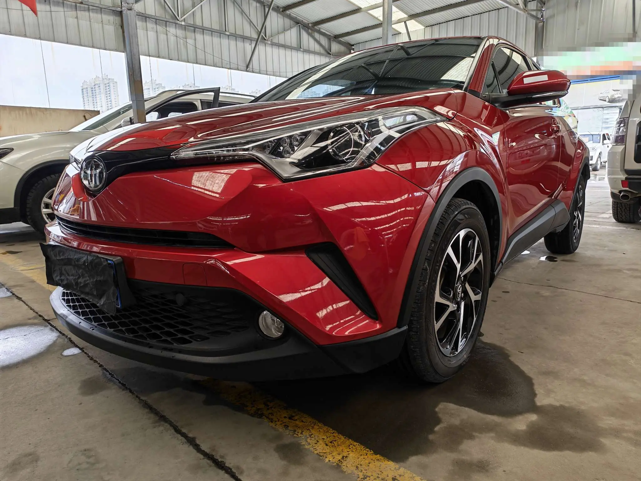 Toyota C-HR  из Китая