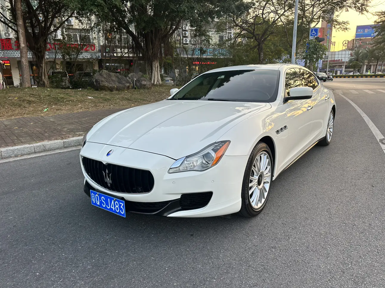 Maserati President