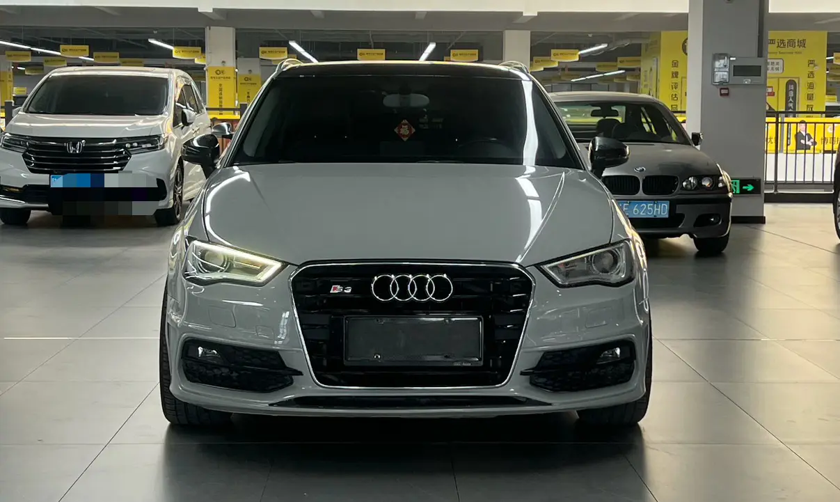 Audi A3  из Китая