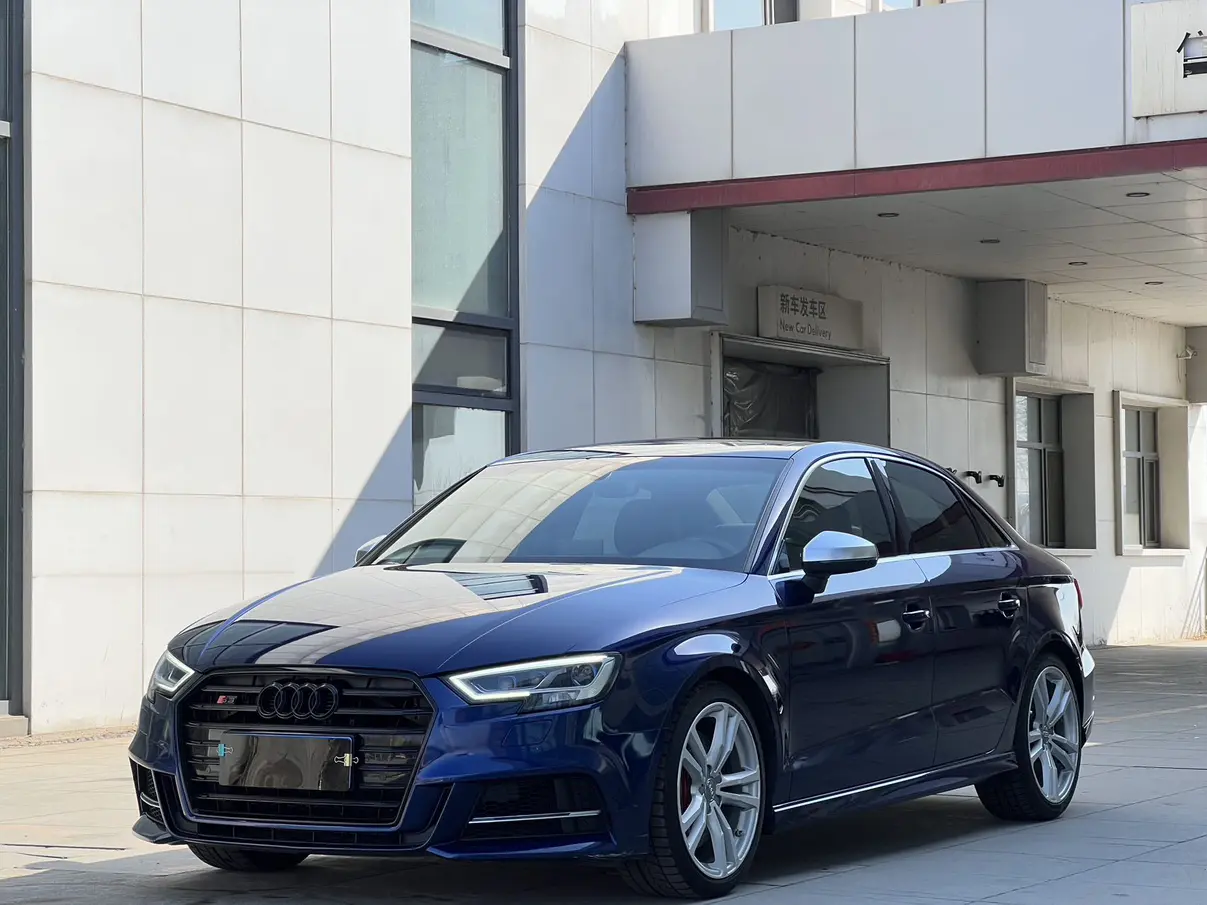 Audi S3  из Китая