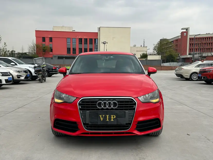 Audi A1  из Китая