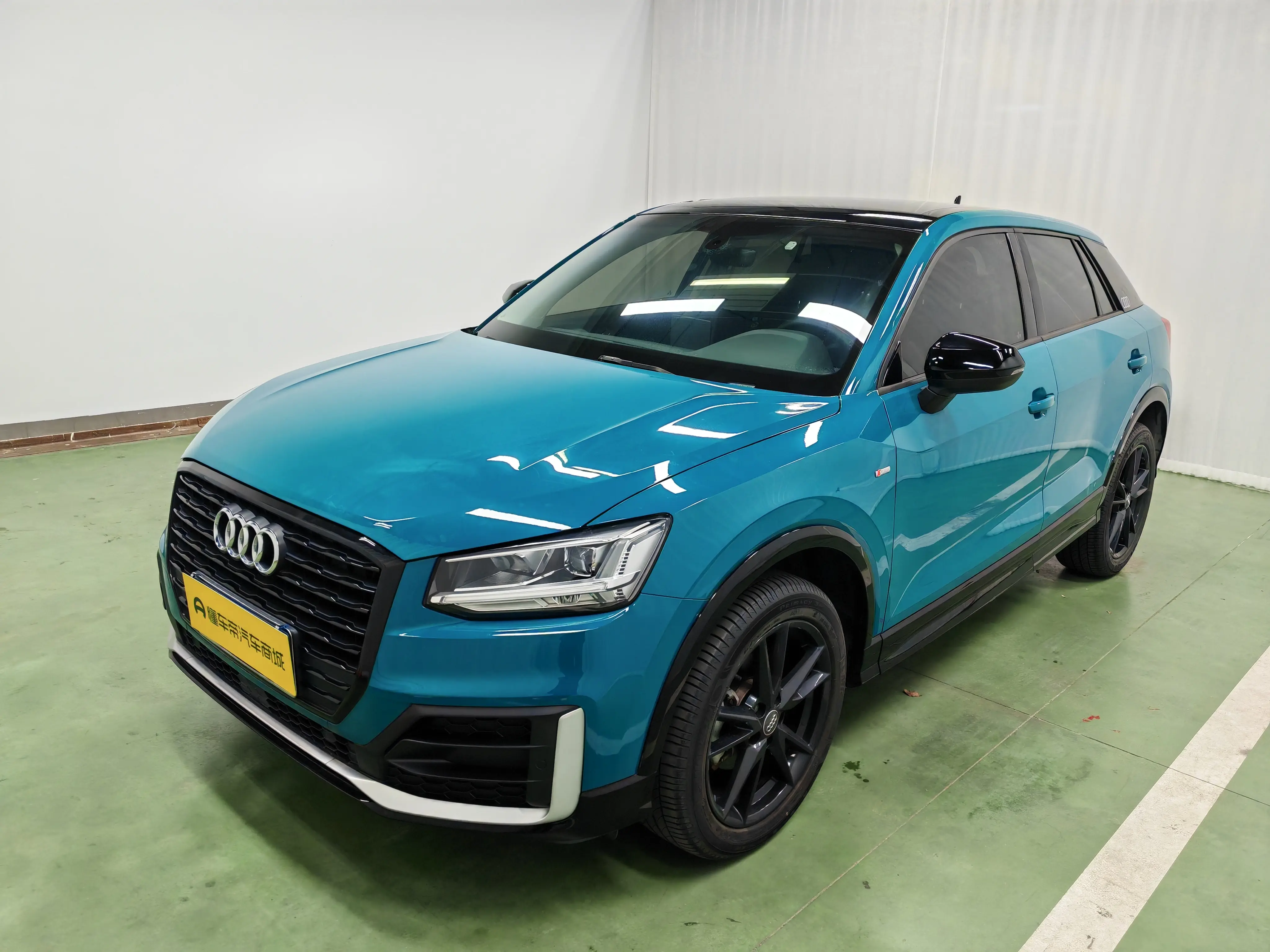 Audi Q2L