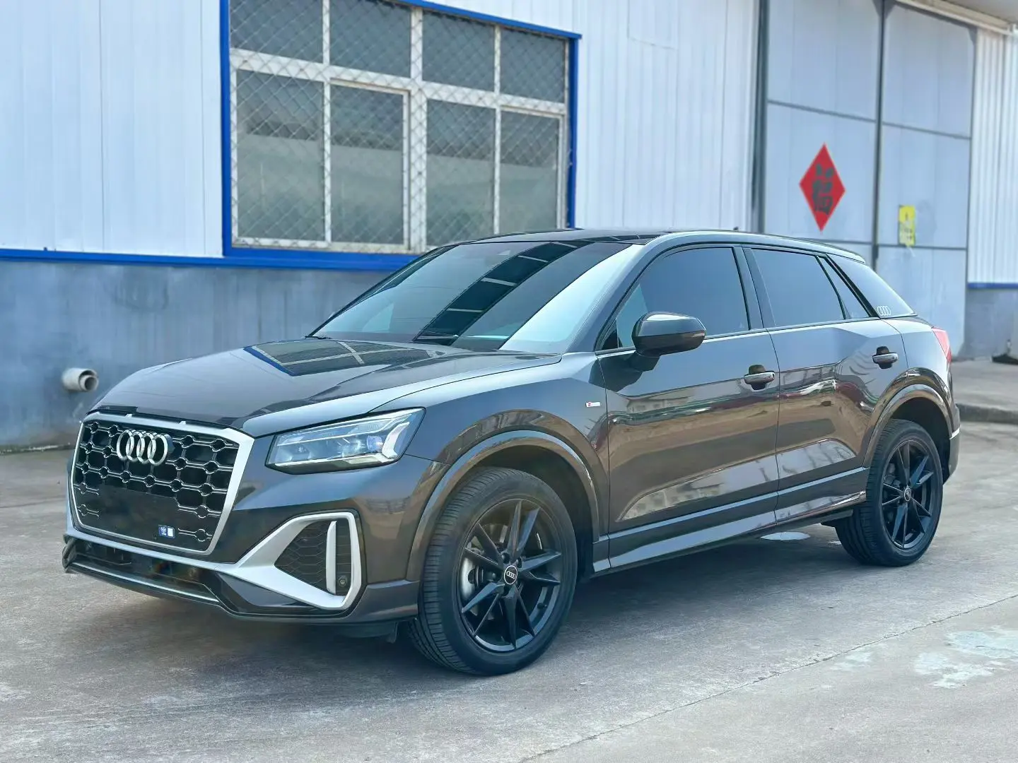 Audi Q2L