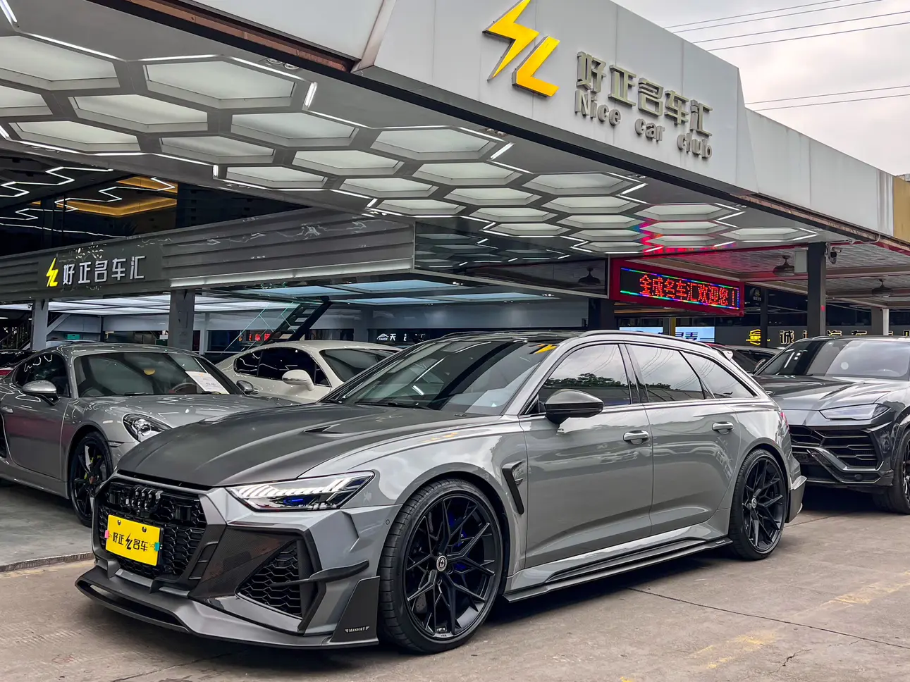 Audi RS 6  из Китая