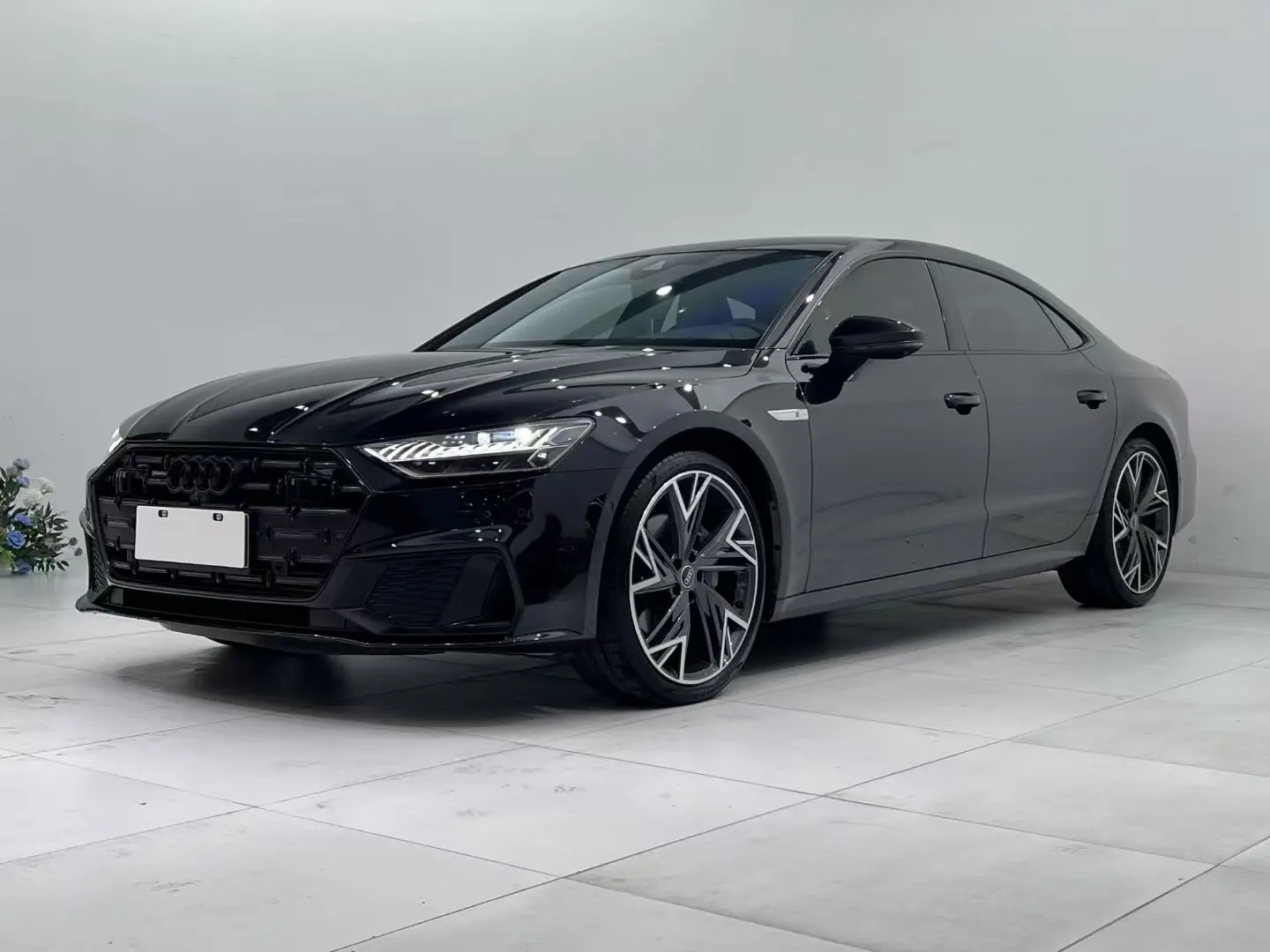 Audi A7L