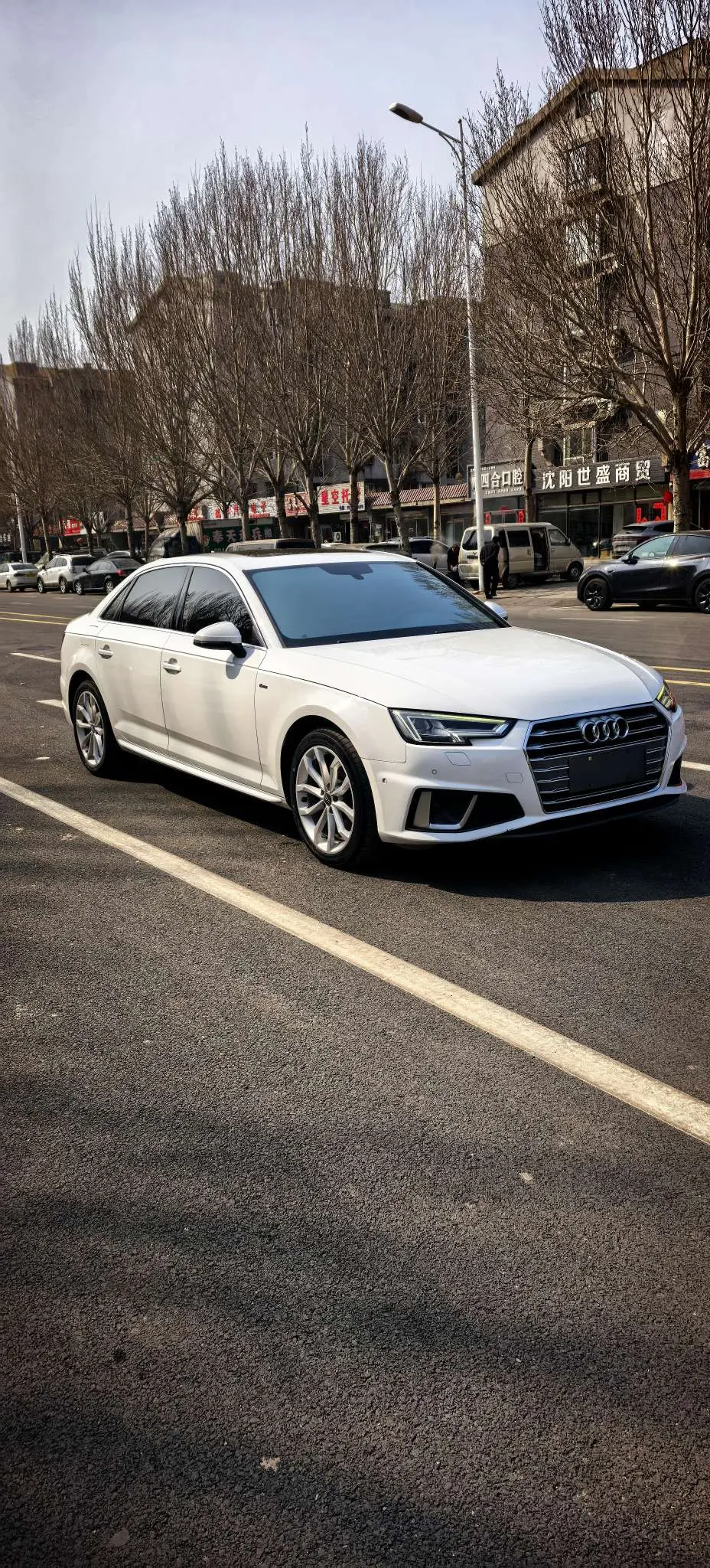 Audi A4L