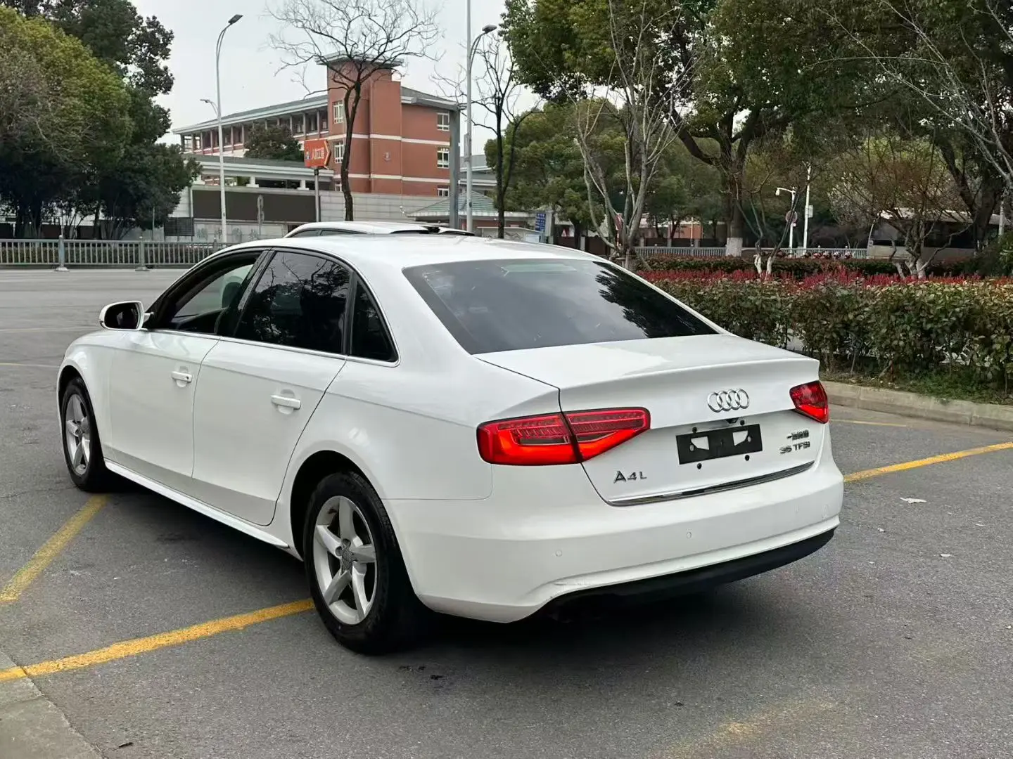 Audi A4L