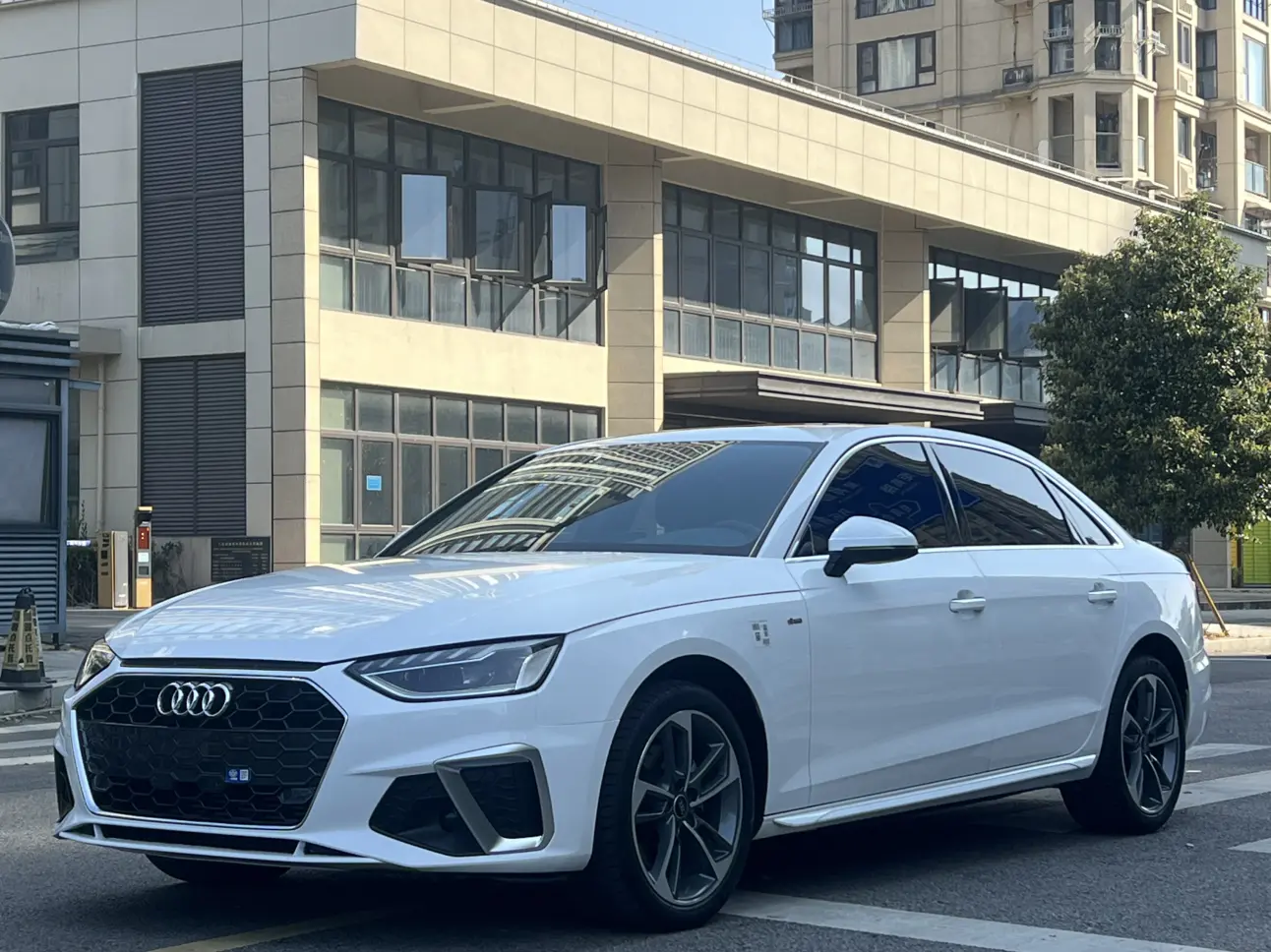 Audi A4L
