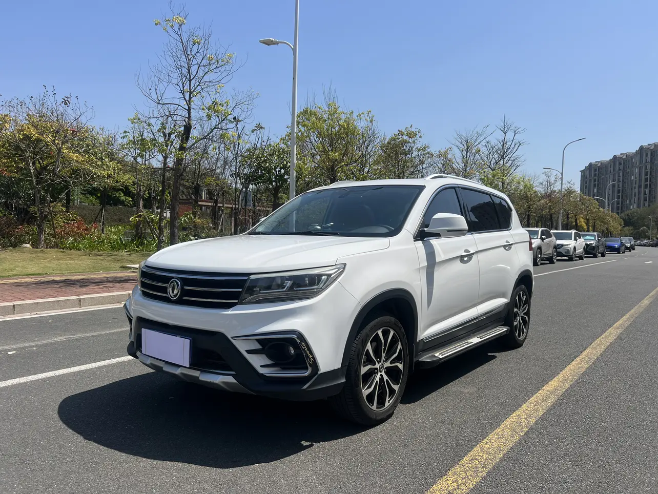 Forthing Jingyi X5