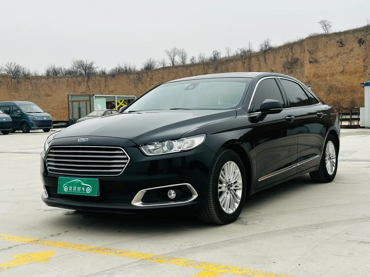 Ford Taurus
