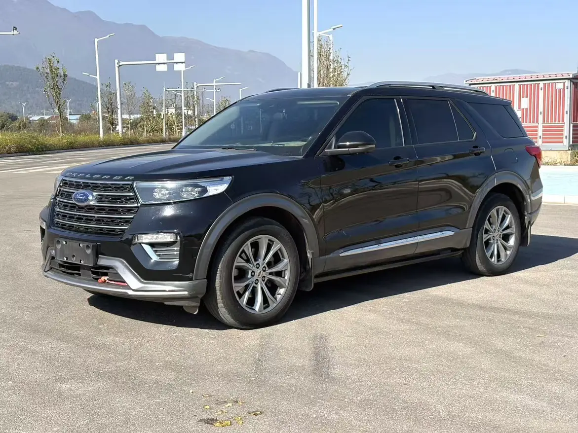 Ford Explorer  из Китая