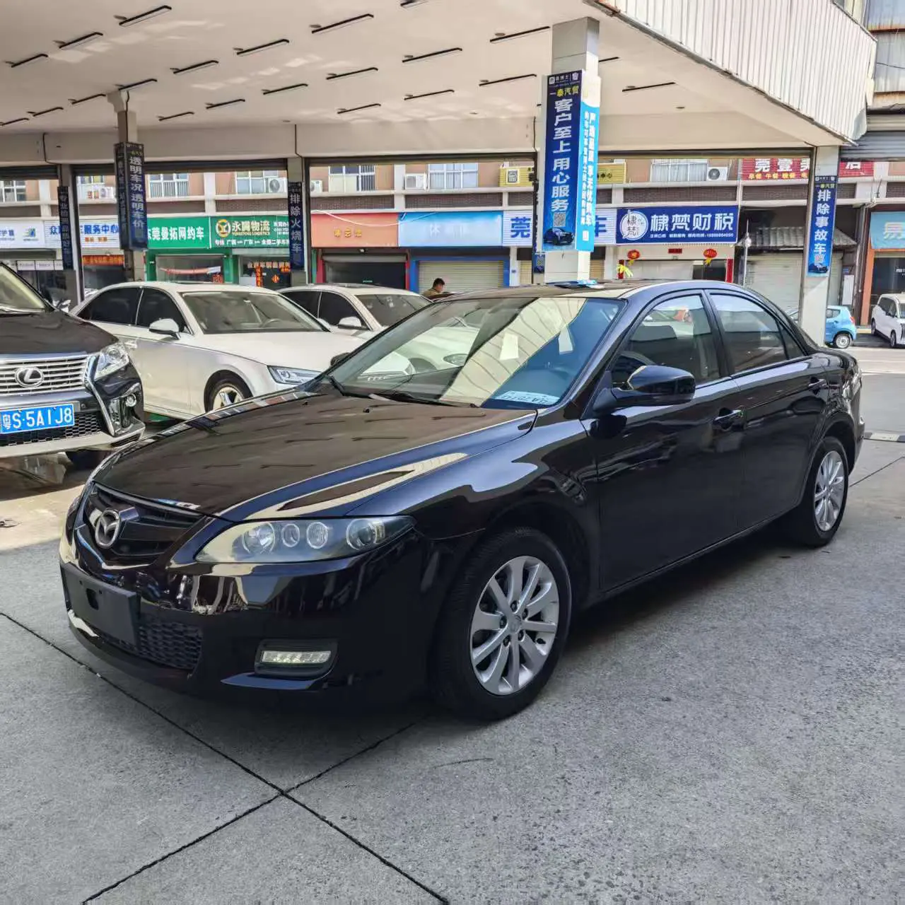 Mazda 6