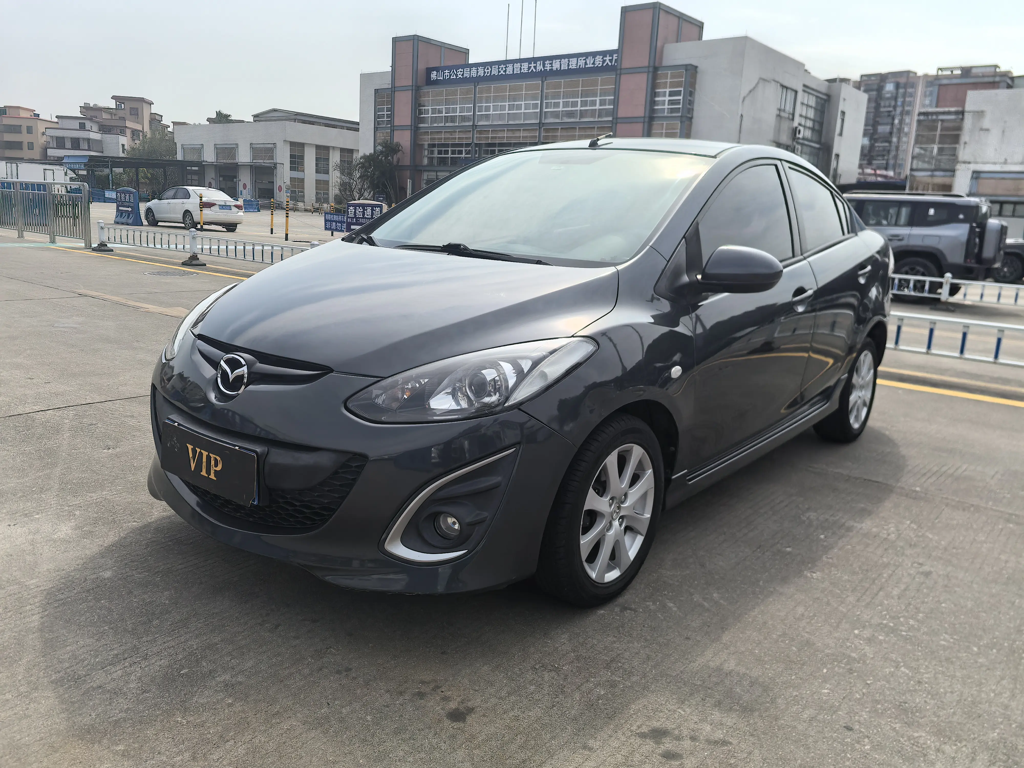 Mazda Mazda2
