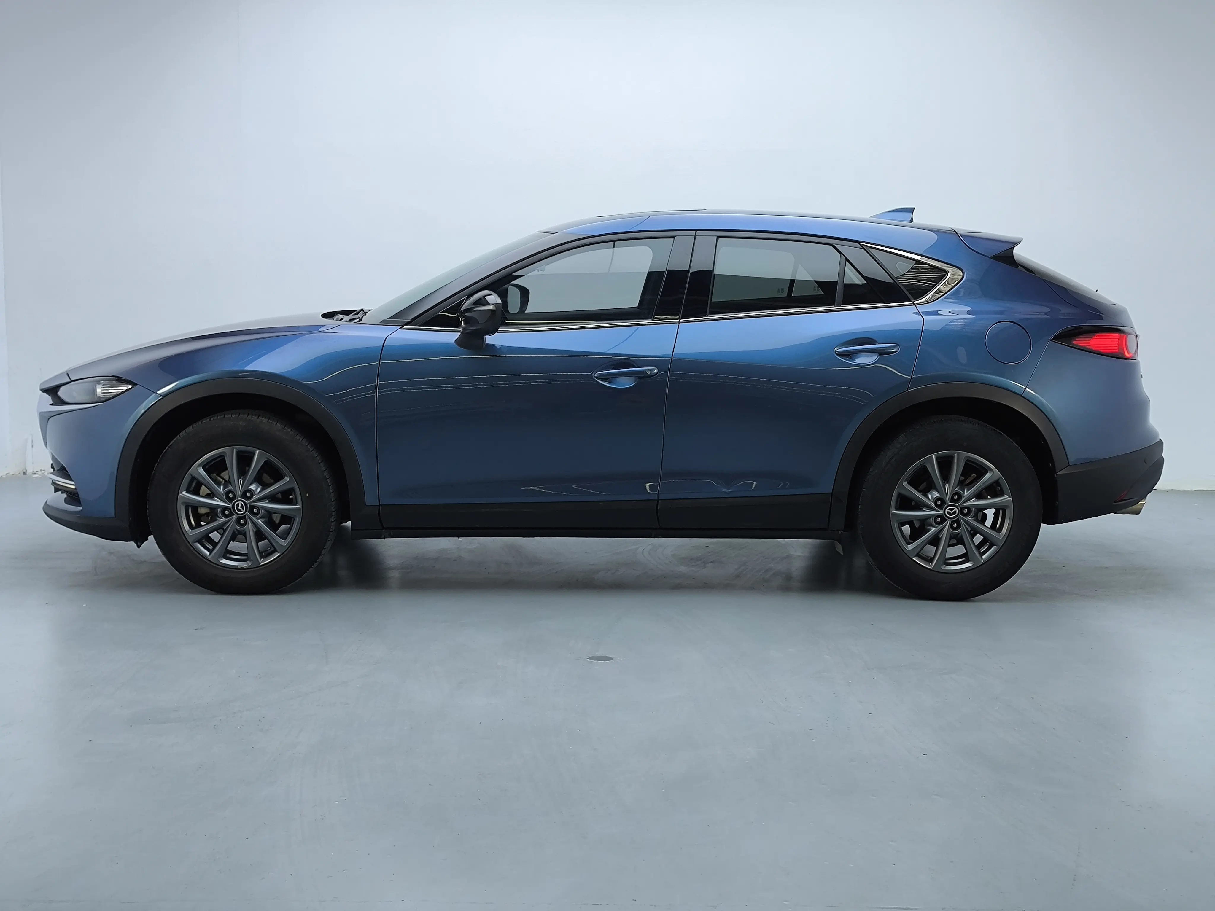 Mazda CX-4