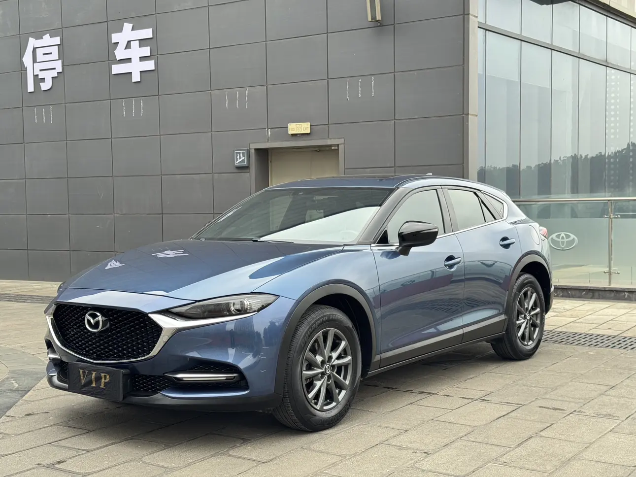 Mazda CX-4