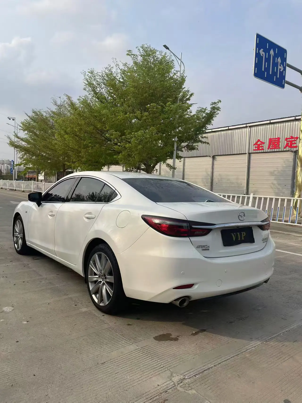 Mazda Atenza