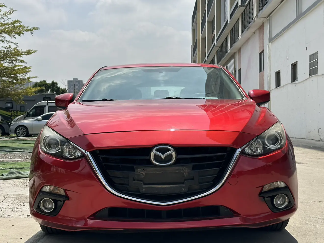 Mazda Axela (Mazda3)  из Китая