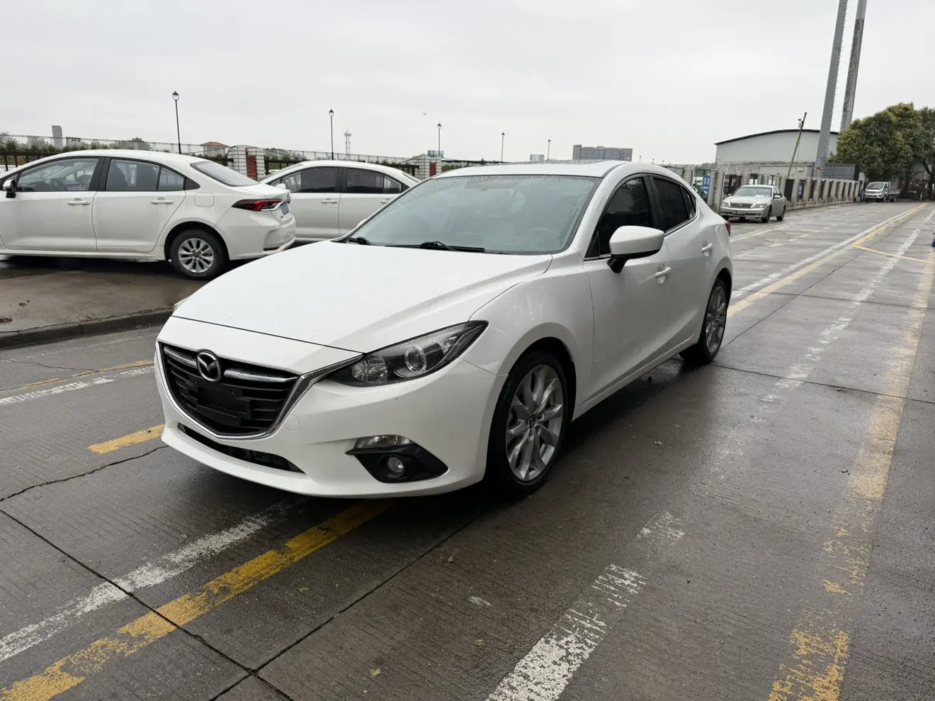 Mazda Axela