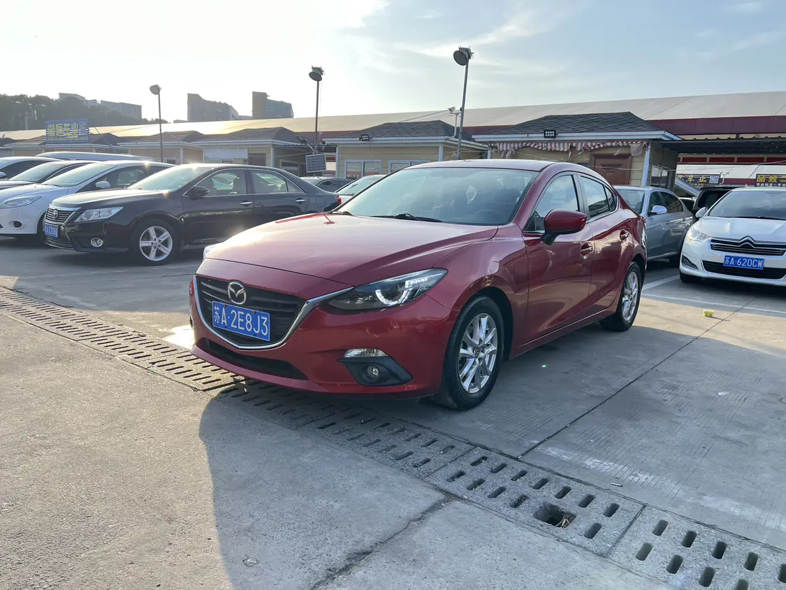 Mazda Axela