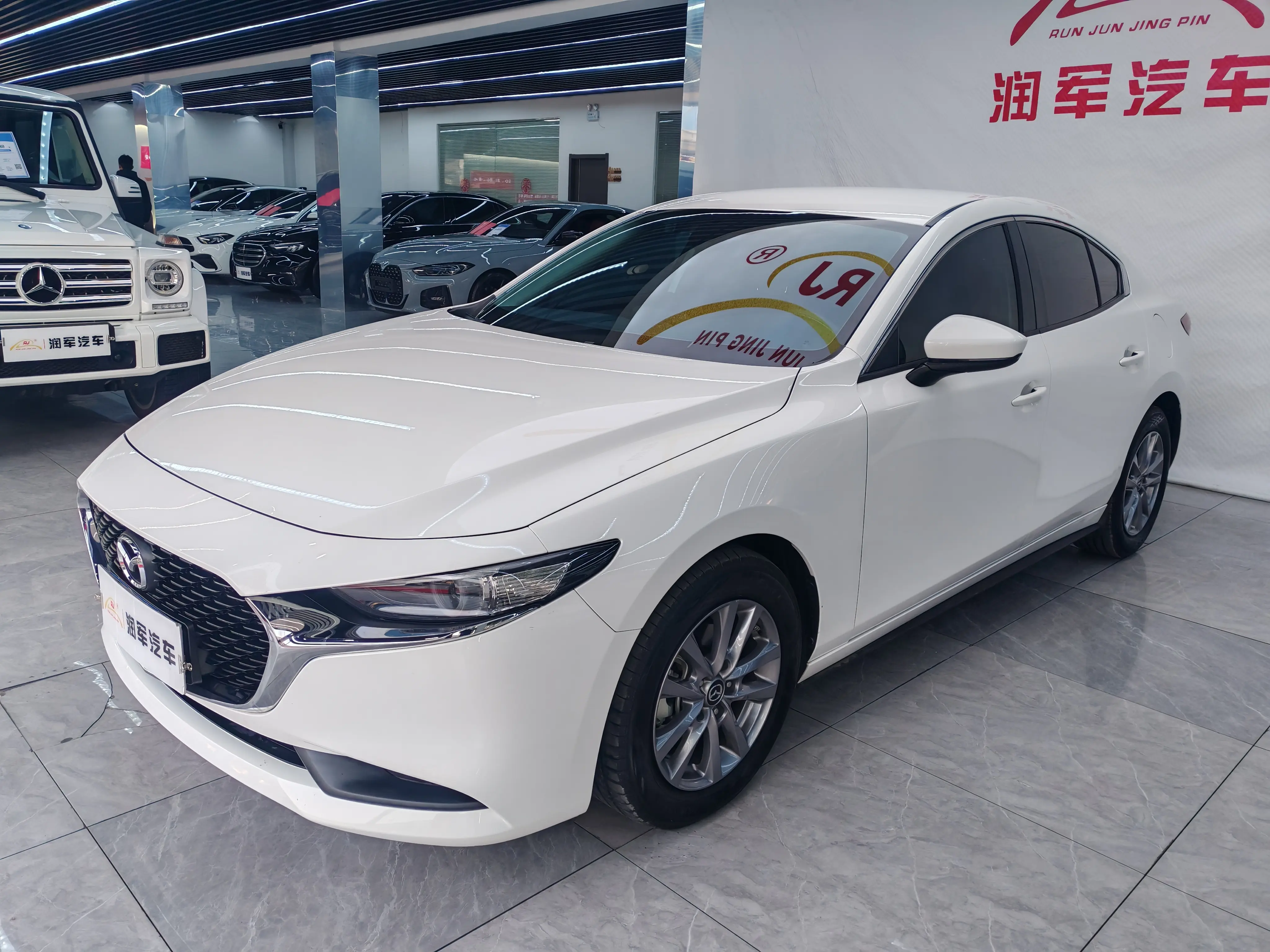 Mazda Axela