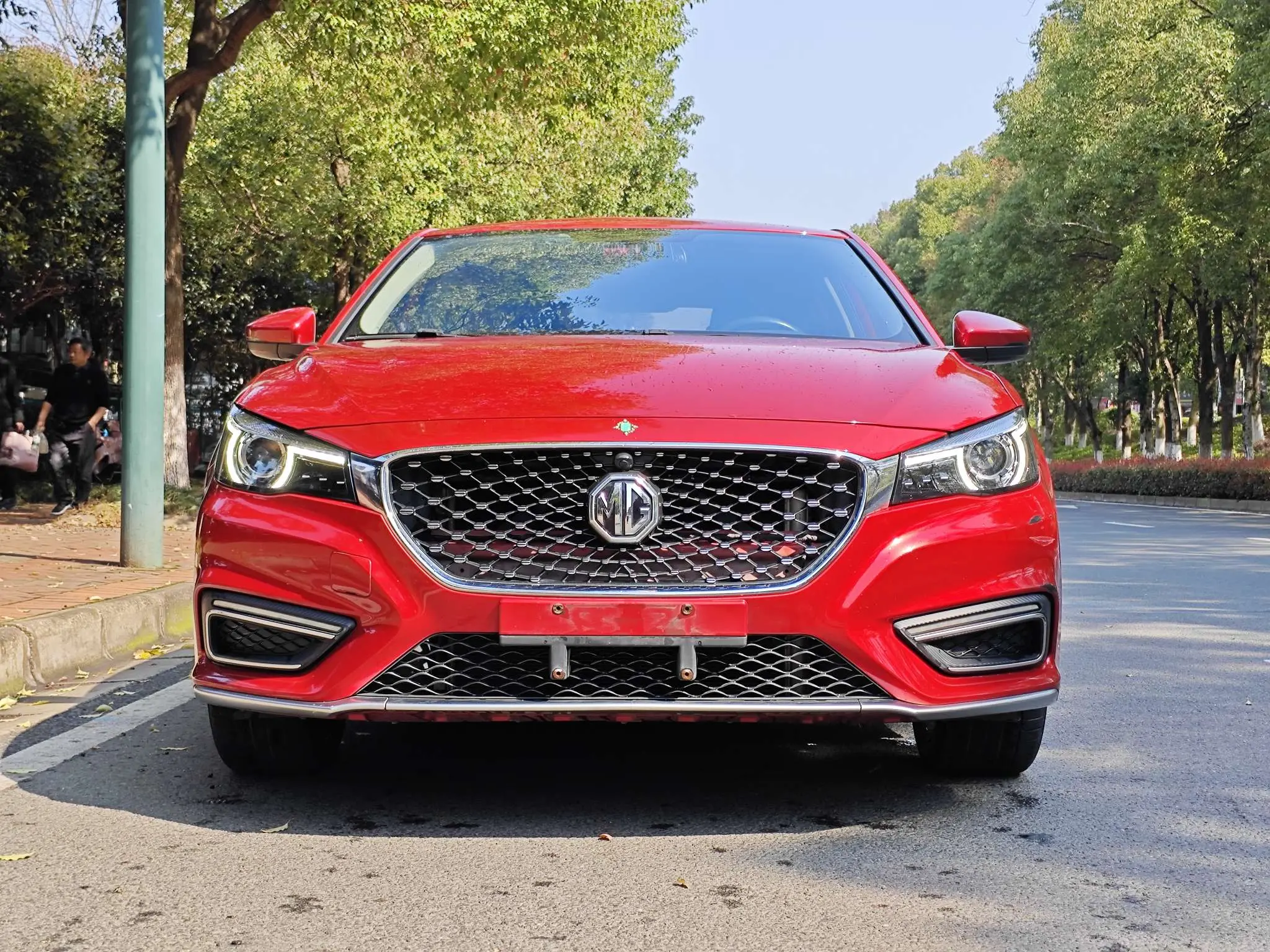 MG 6  из Китая