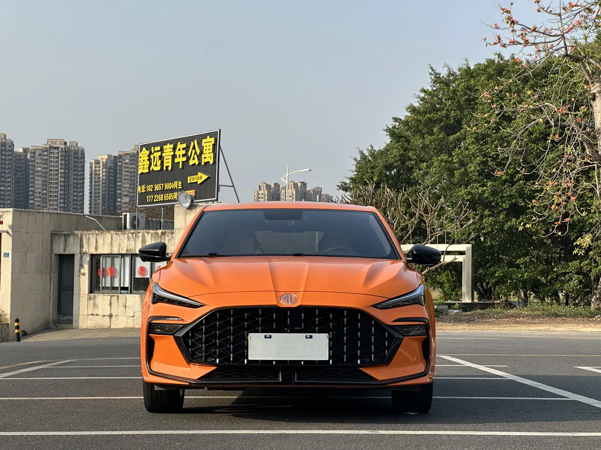 MG 6  из Китая