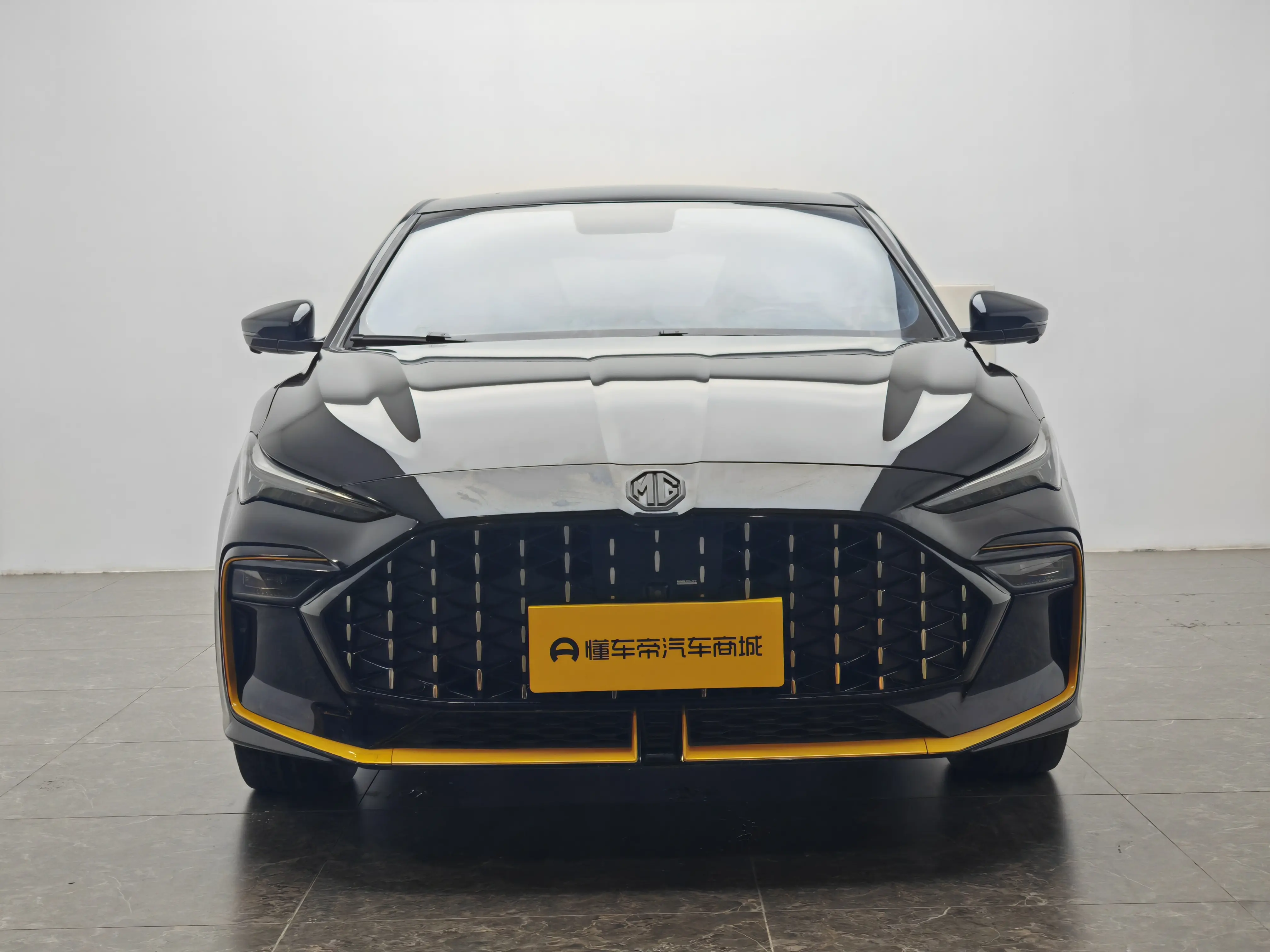 MG 6  из Китая