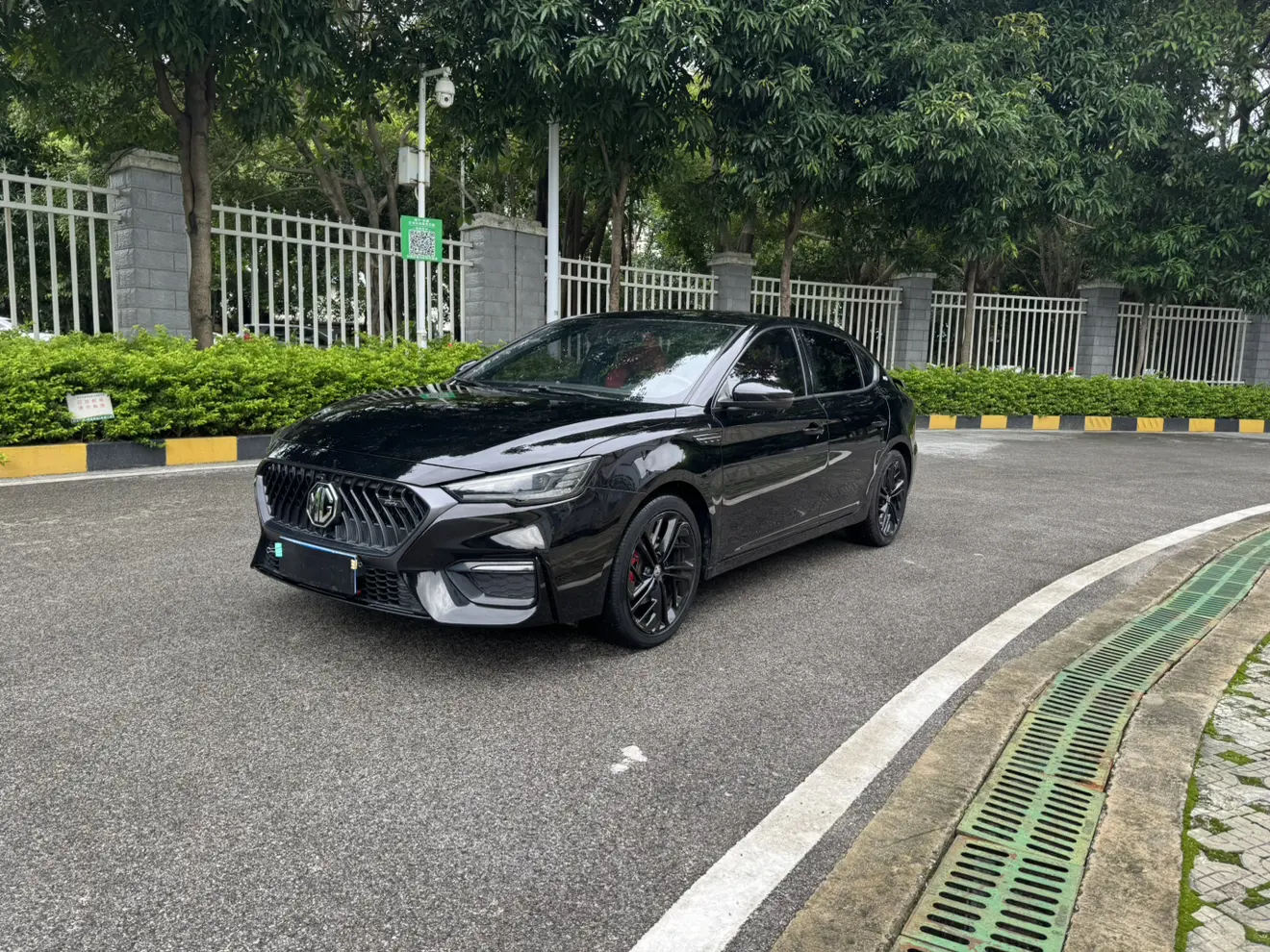 MG 6  из Китая