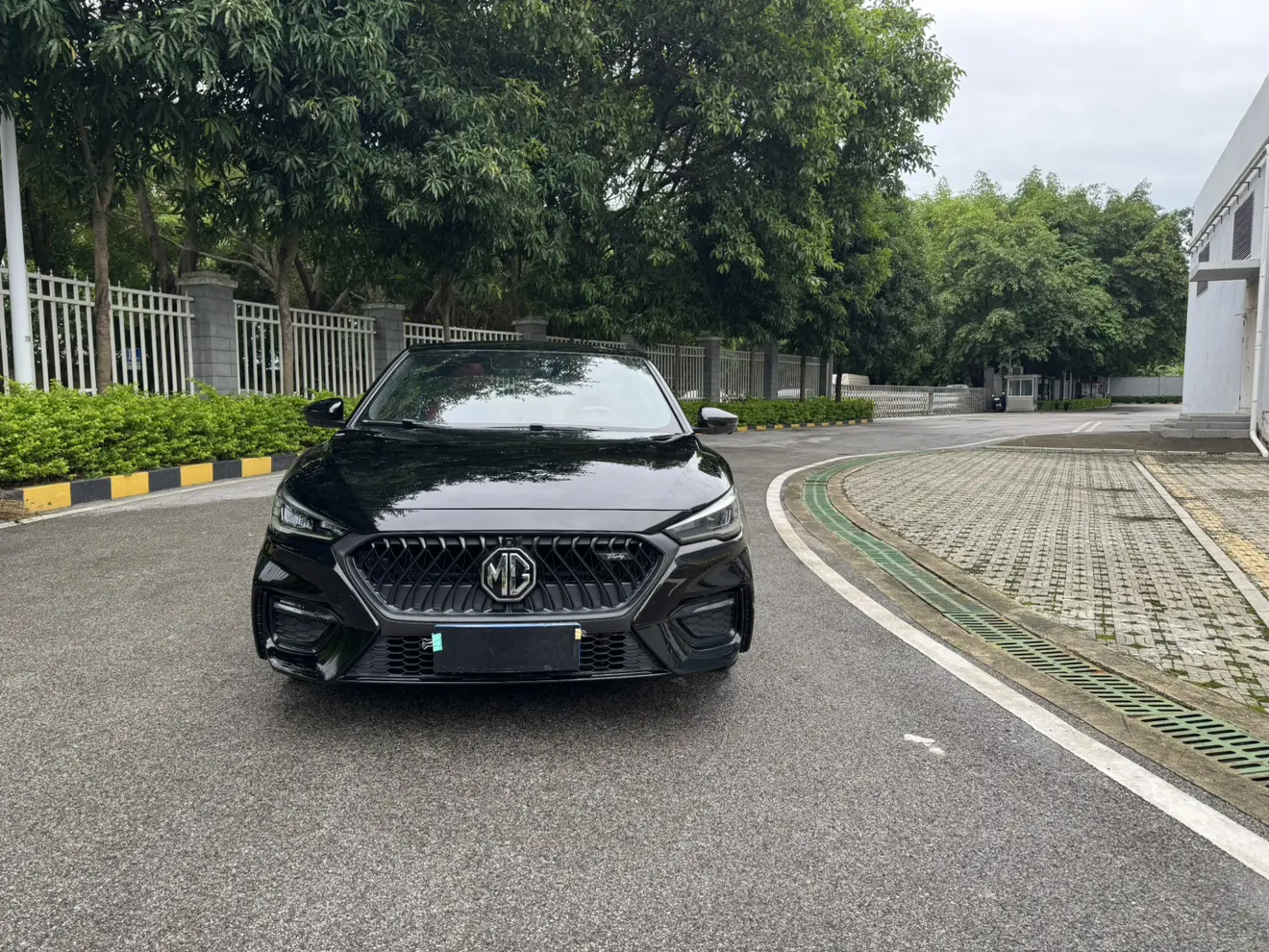 MG 6  из Китая