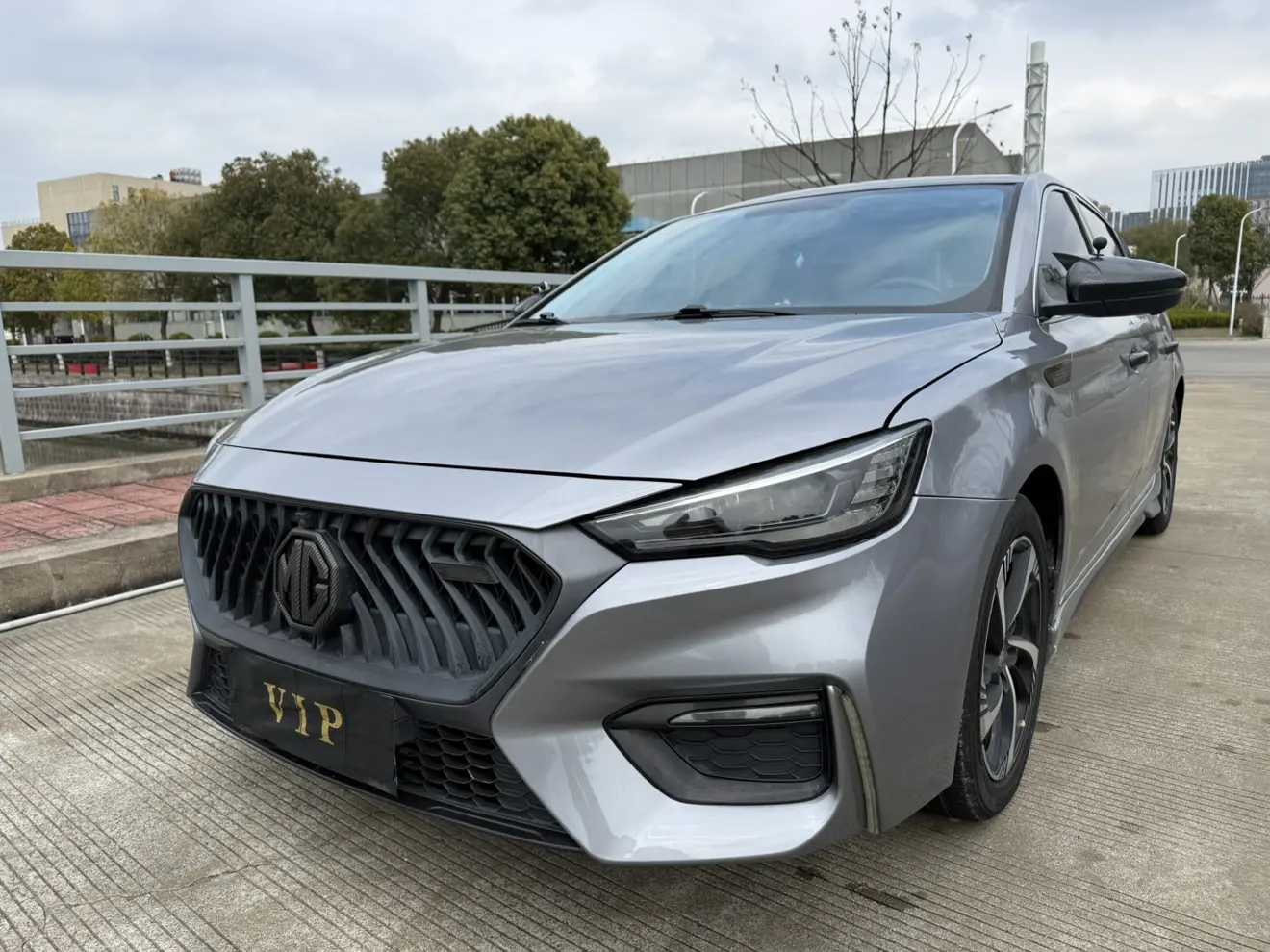 MG 6  из Китая