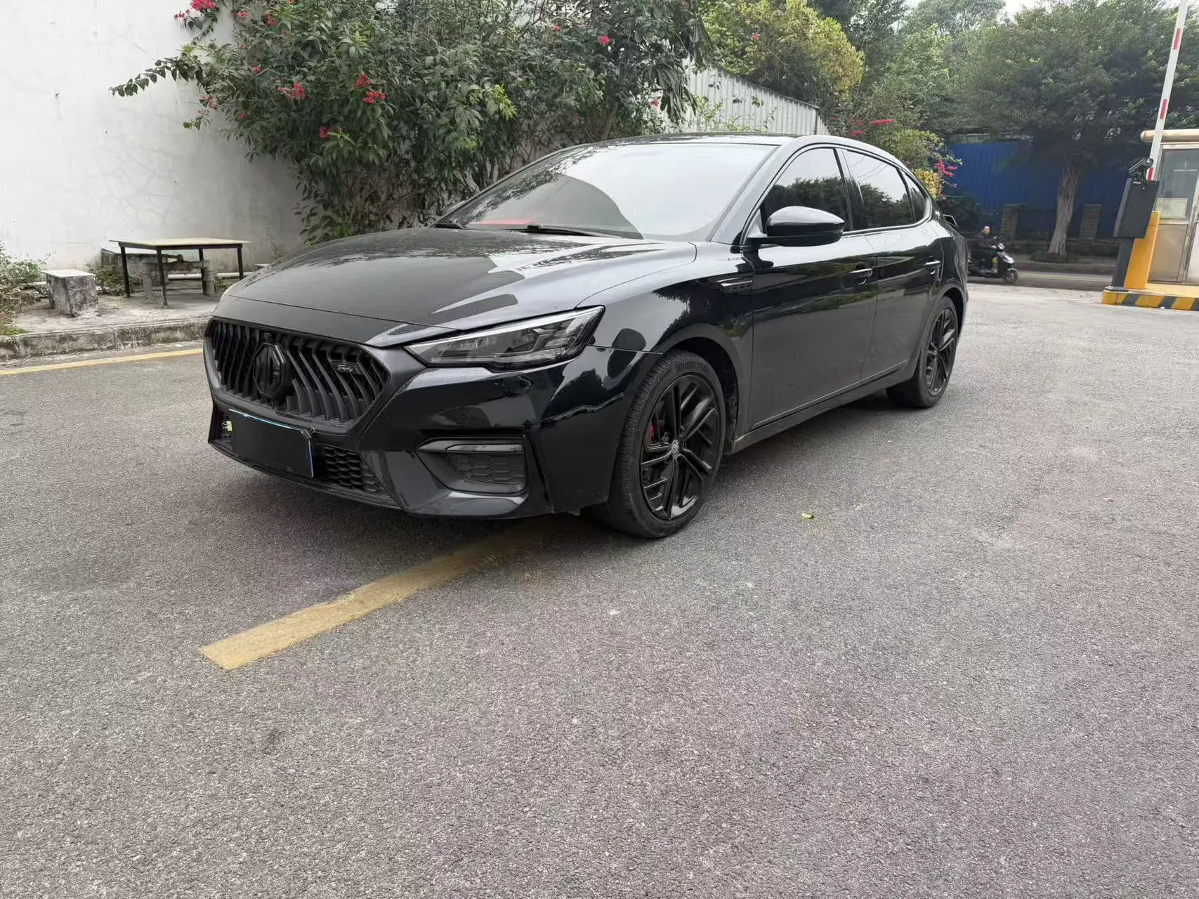 MG 6  из Китая