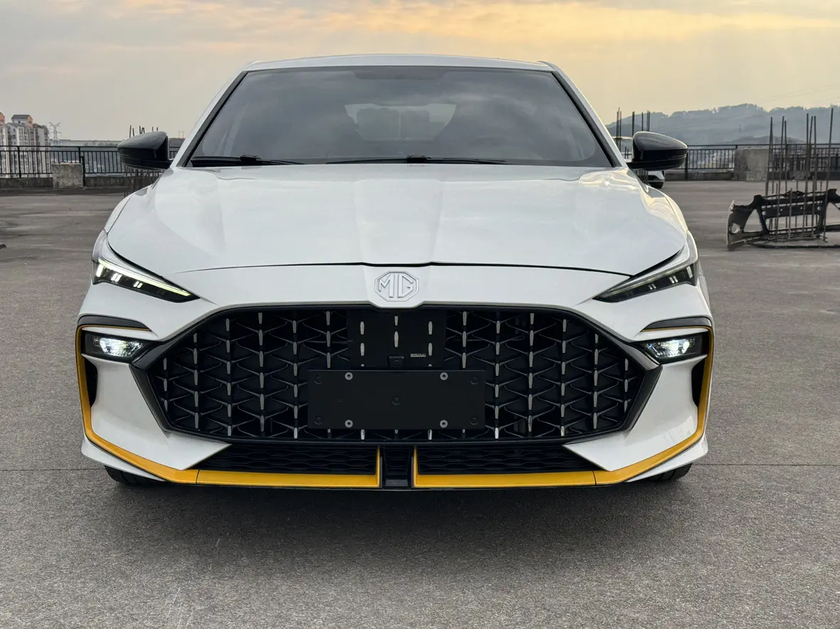 MG 6  из Китая