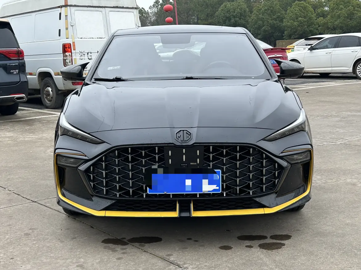 MG 6  из Китая