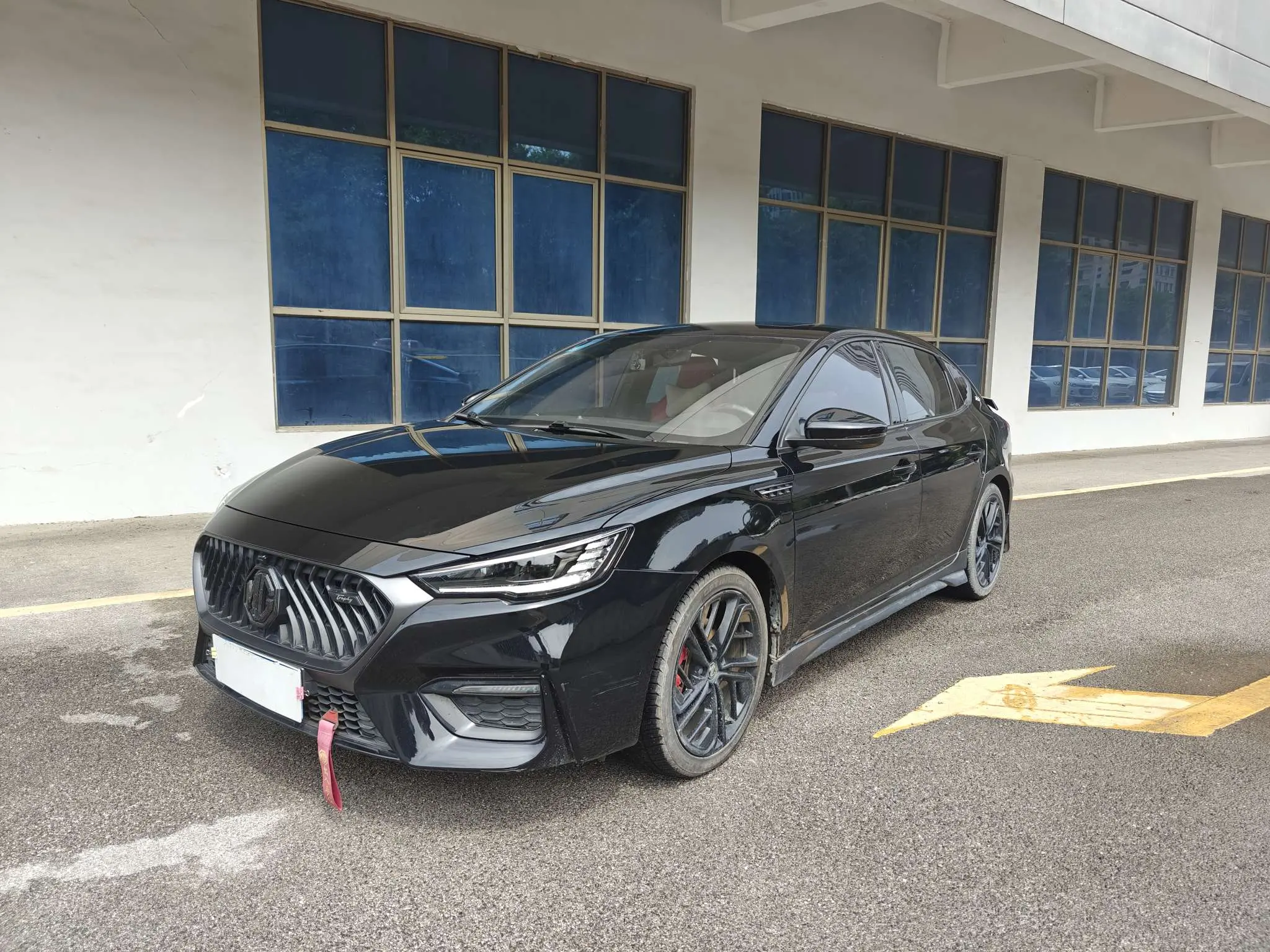 MG 6  из Китая