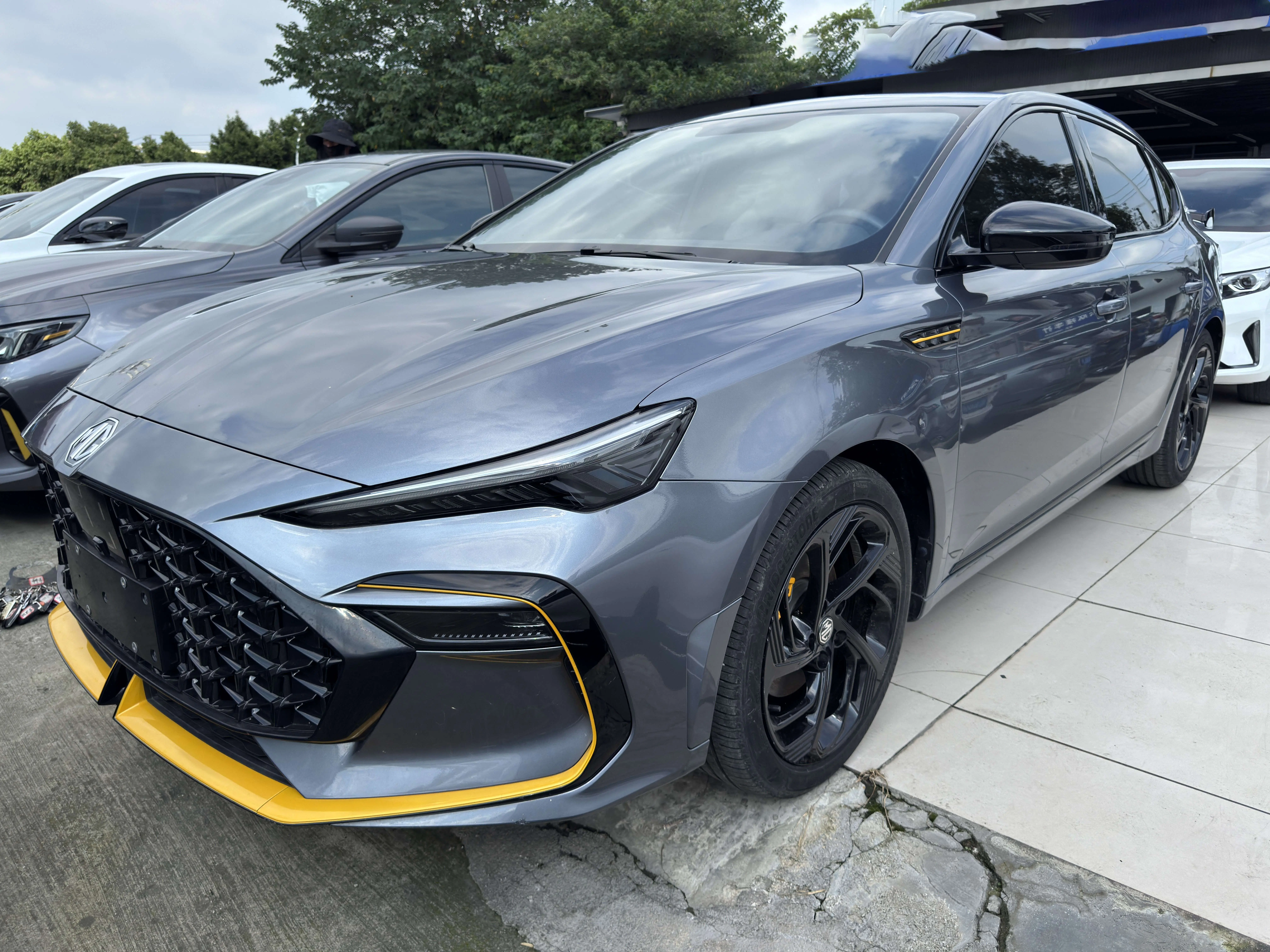 MG 6  из Китая