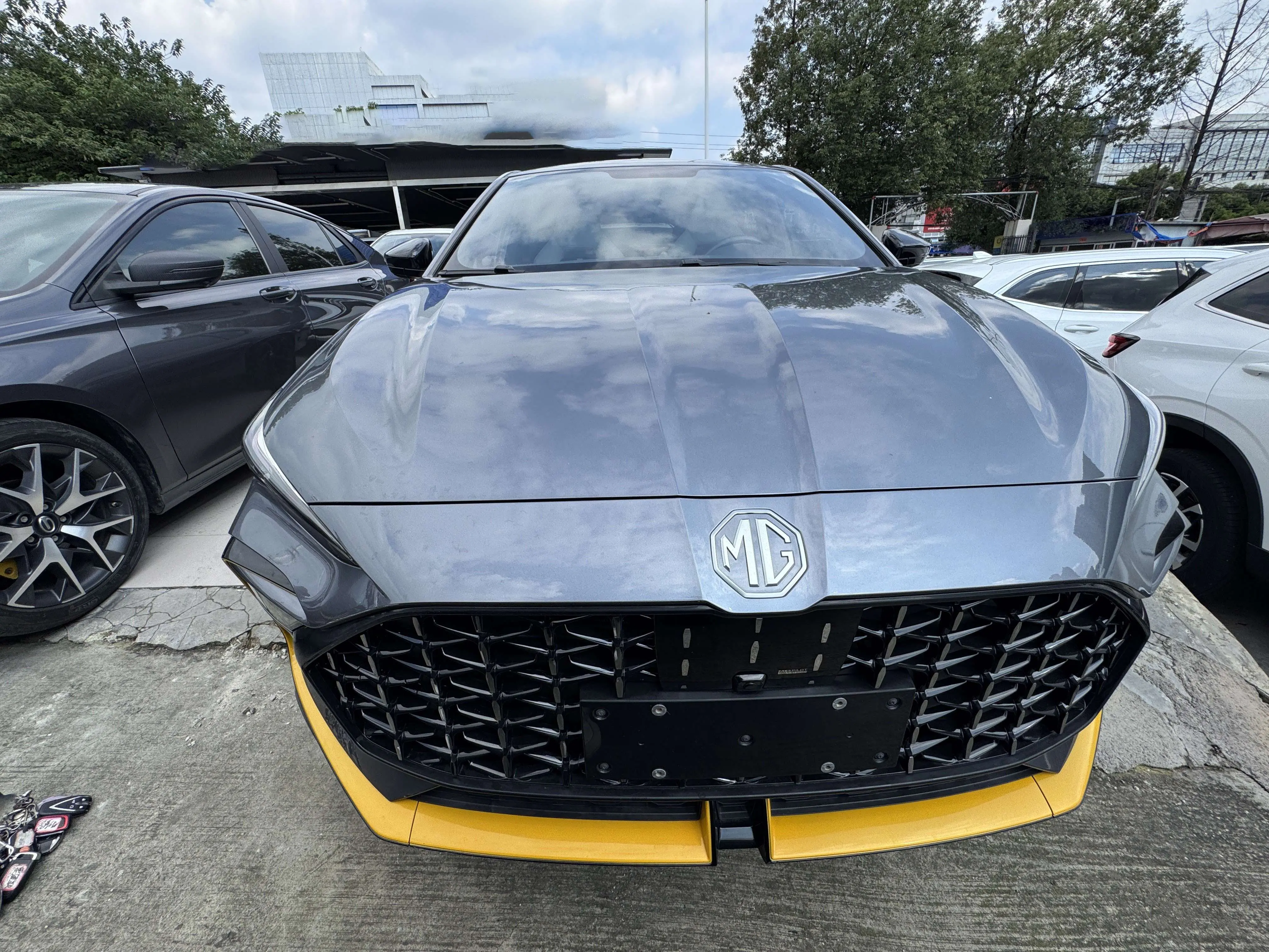 MG 6  из Китая