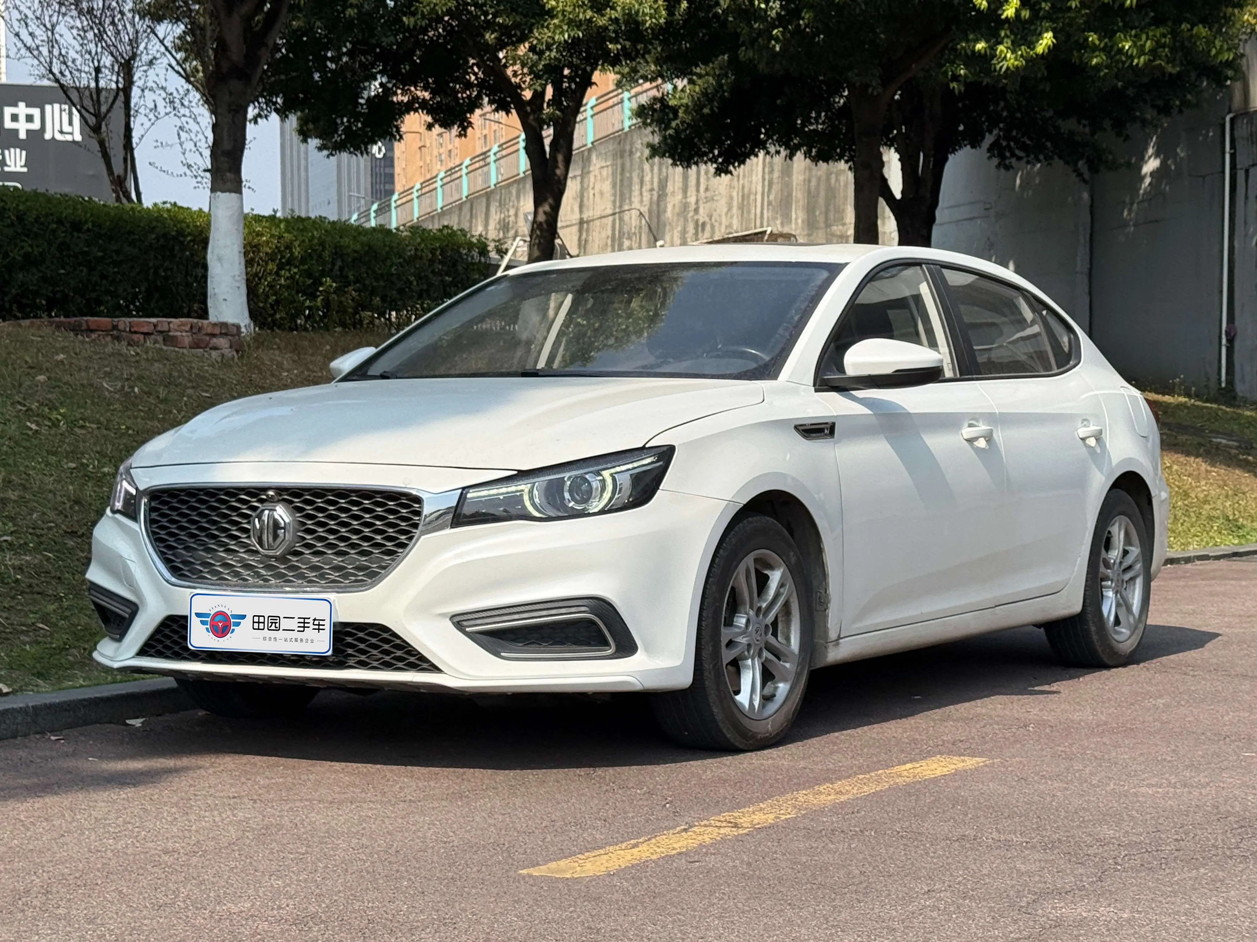 MG 6  из Китая